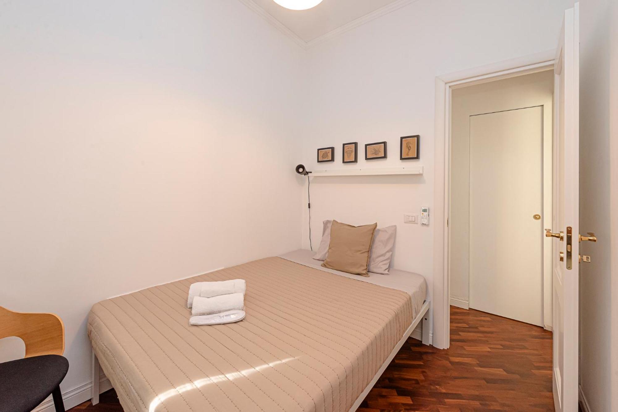 Bright And Cozy Near The Vatican Apartment
