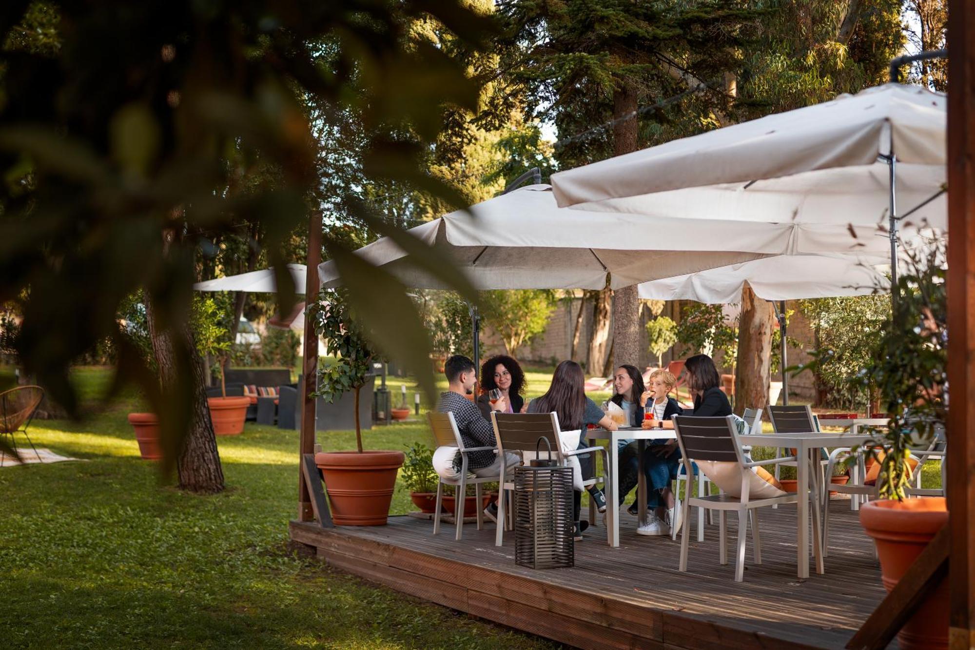 Hotel Garden Area Eur