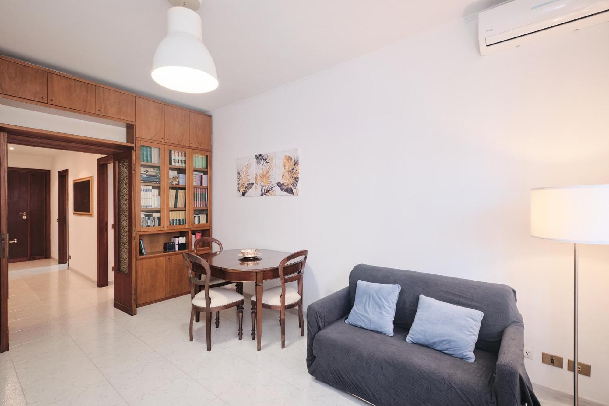 Parcheggio Gratuito, Wi-fi -netflix & Ac Apartment *