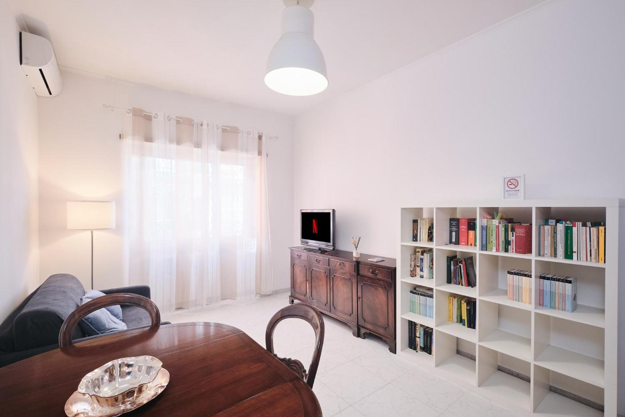 Apartment Parcheggio Gratuito, Wi-fi -netflix & Ac