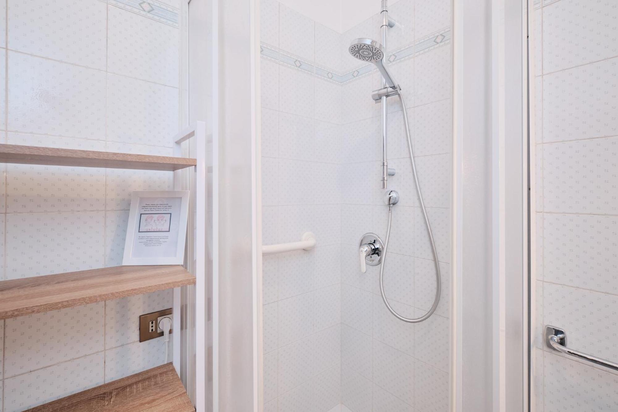 Apartment Parcheggio Gratuito, Wi-fi -netflix & Ac *