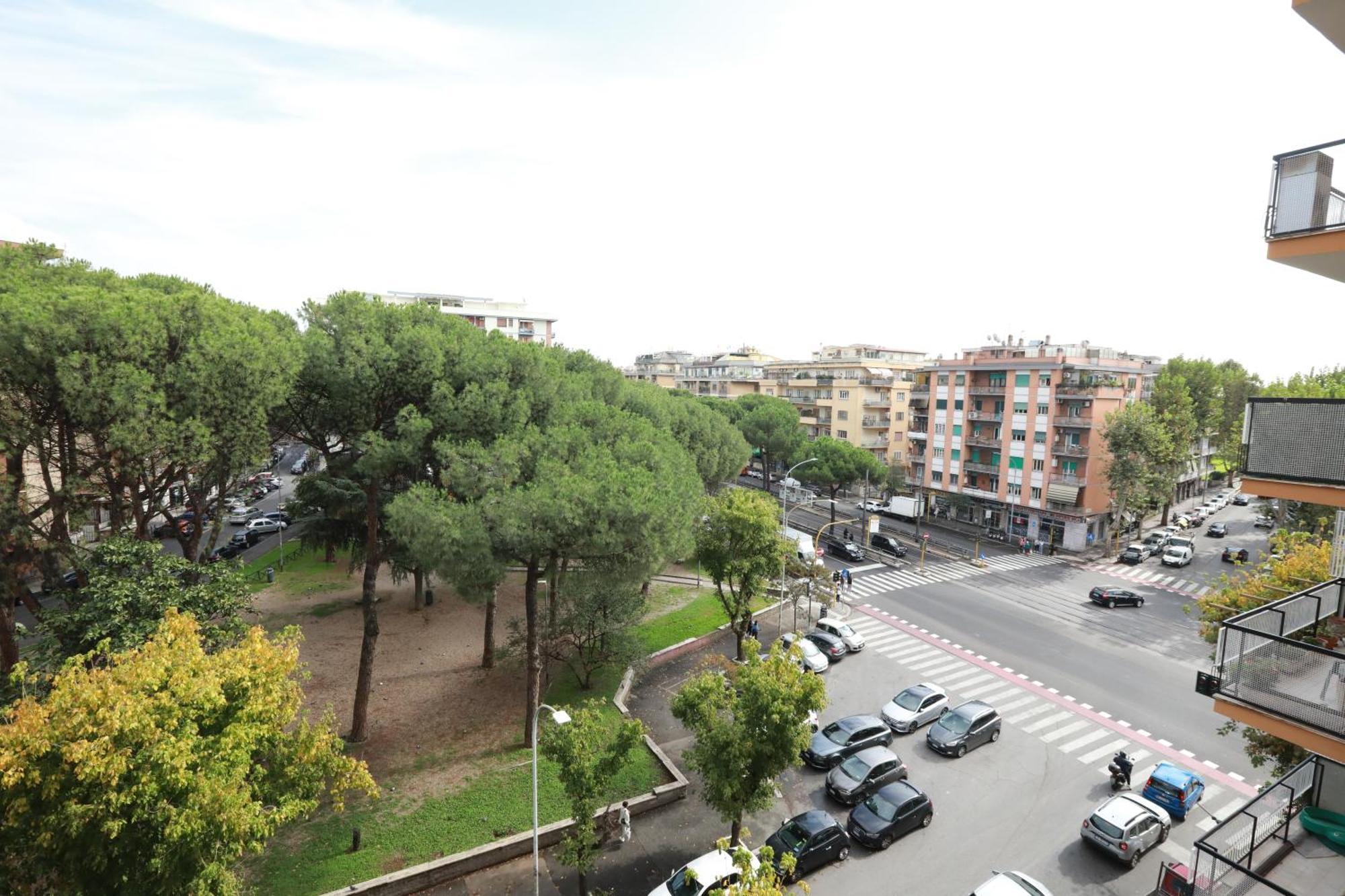 Unique Prenestina Apartment Rome