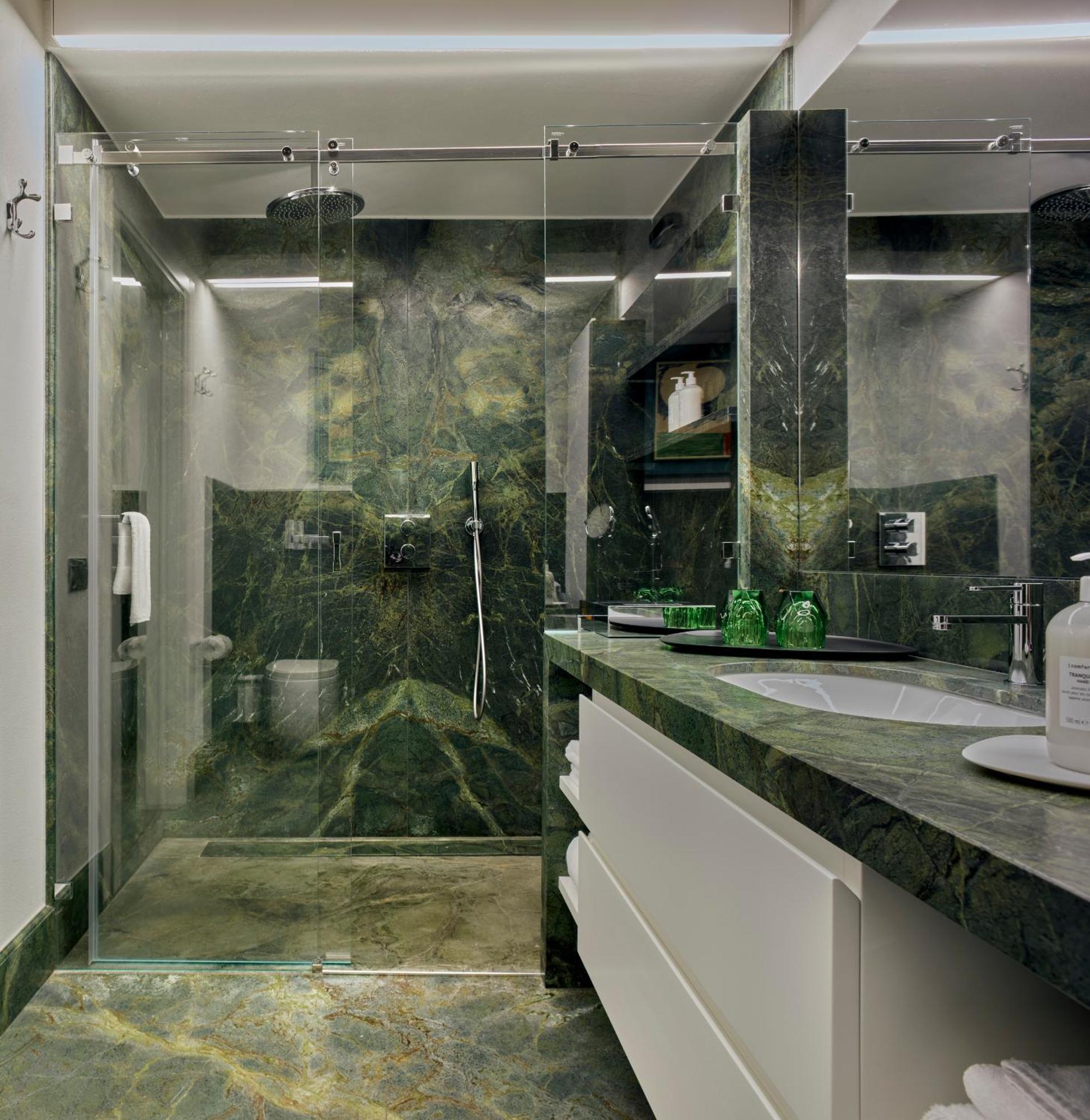 Aparthotel Palazzo Delle Pietre - Luxury Rome