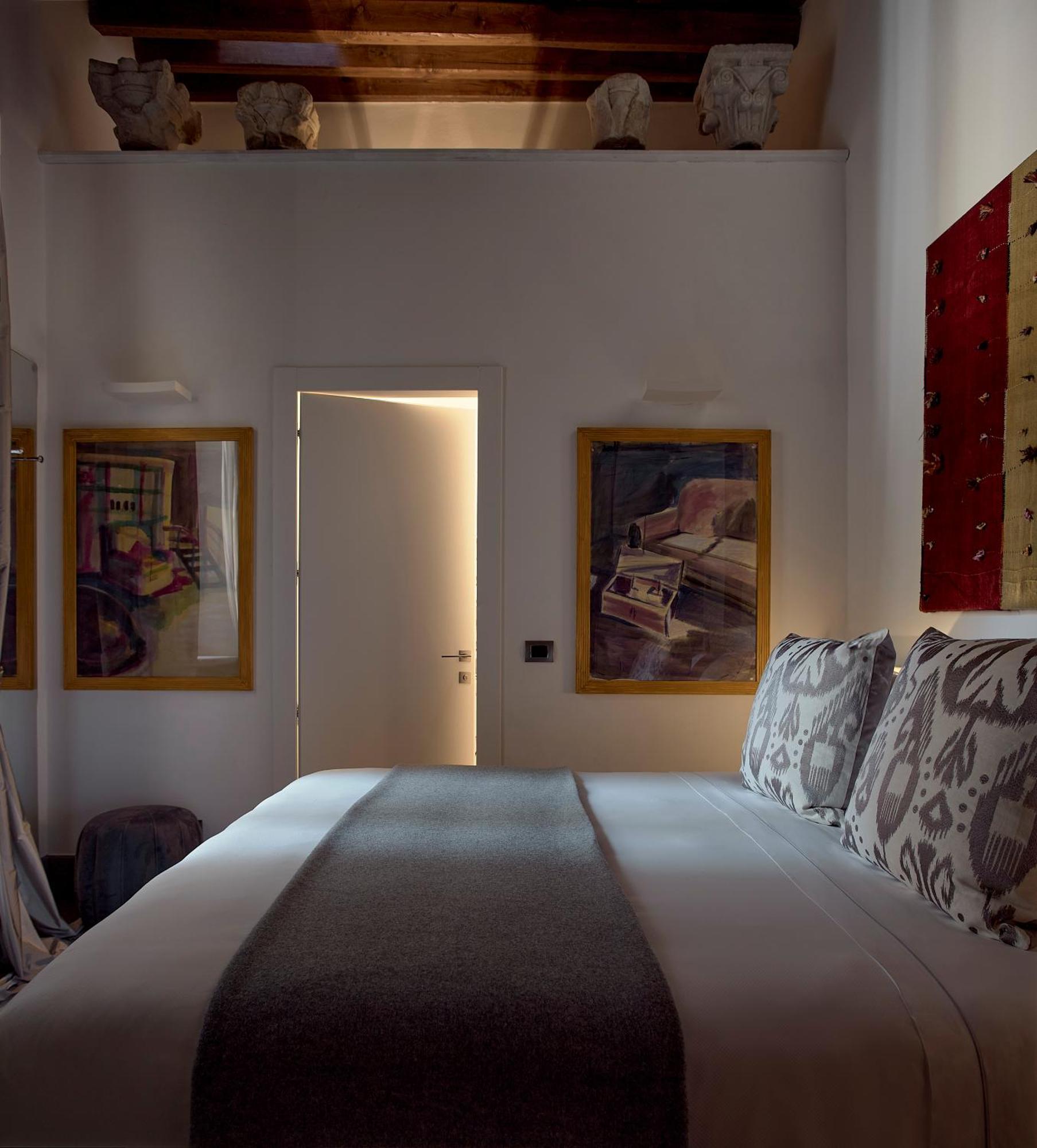 Palazzo Delle Pietre - Luxury Aparthotel Rome