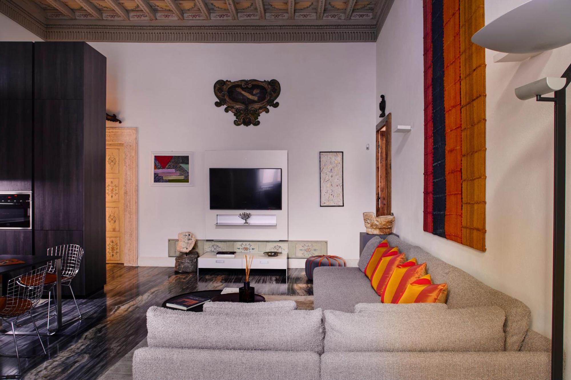 Aparthotel Palazzo Delle Pietre - Luxury 5*