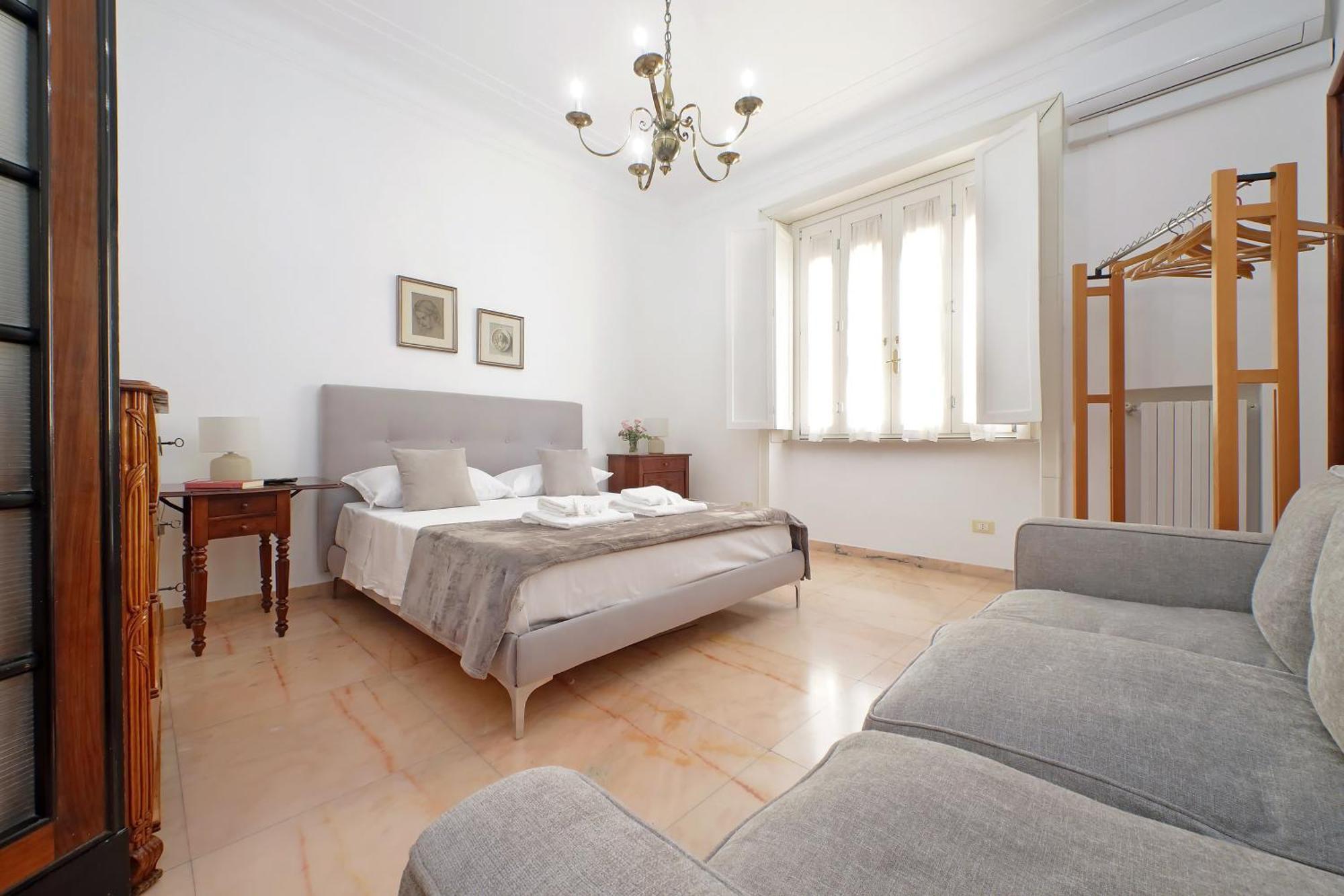 4bnb - Spacious Gracchi Apartment