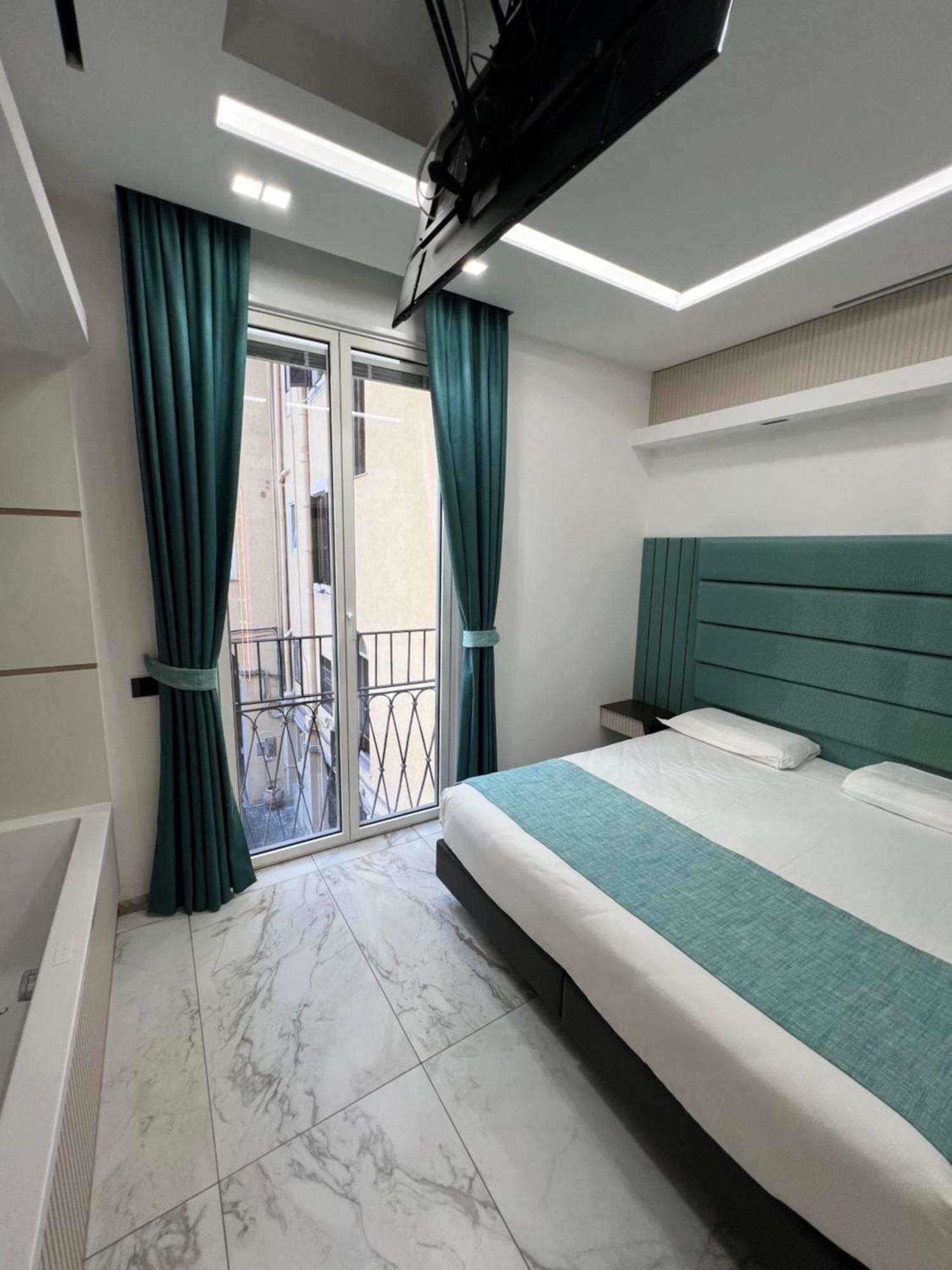 Maison Tritone Affittacamere 4*