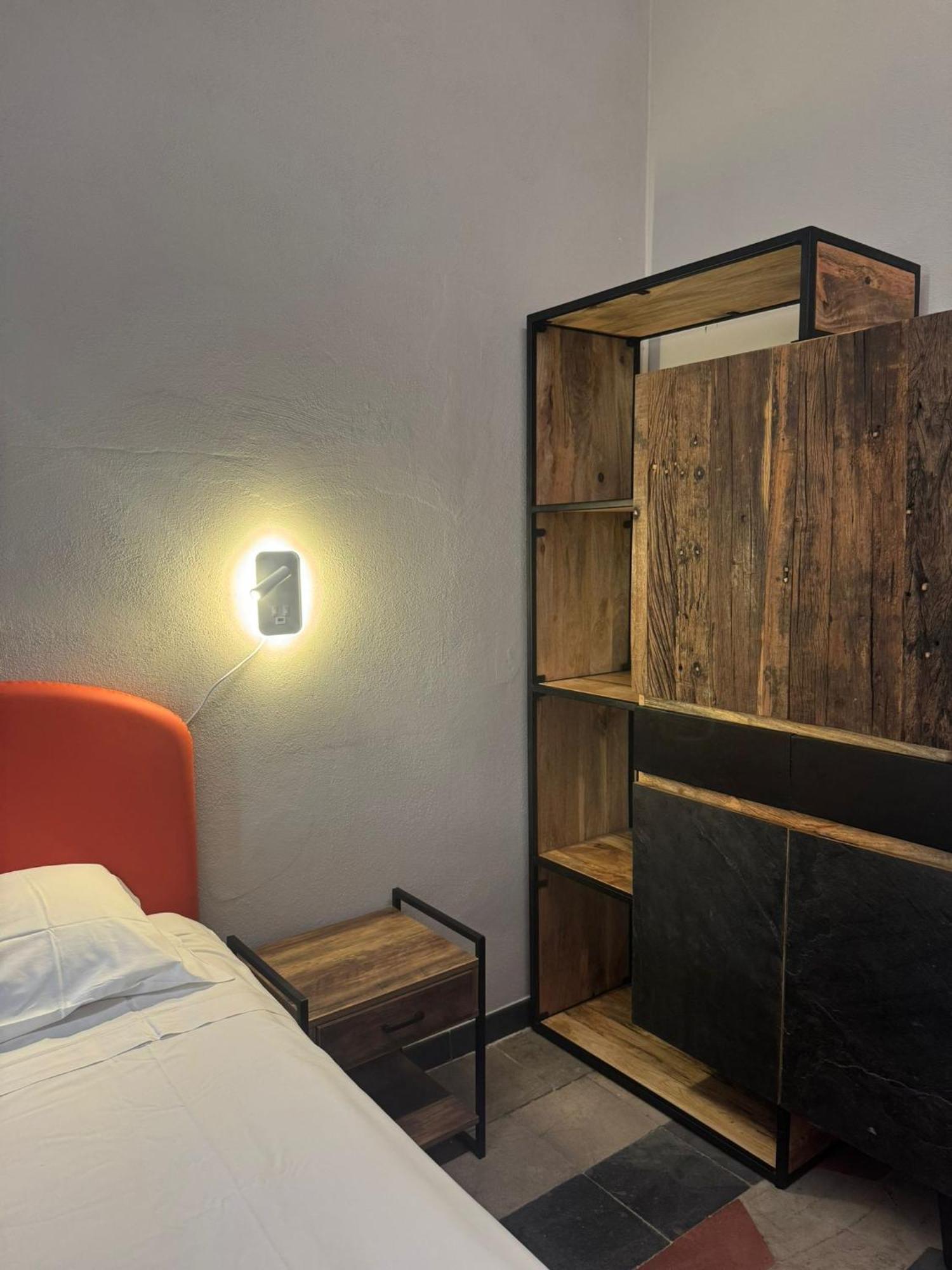 Hostel Borgo Ripa Urban Travel *