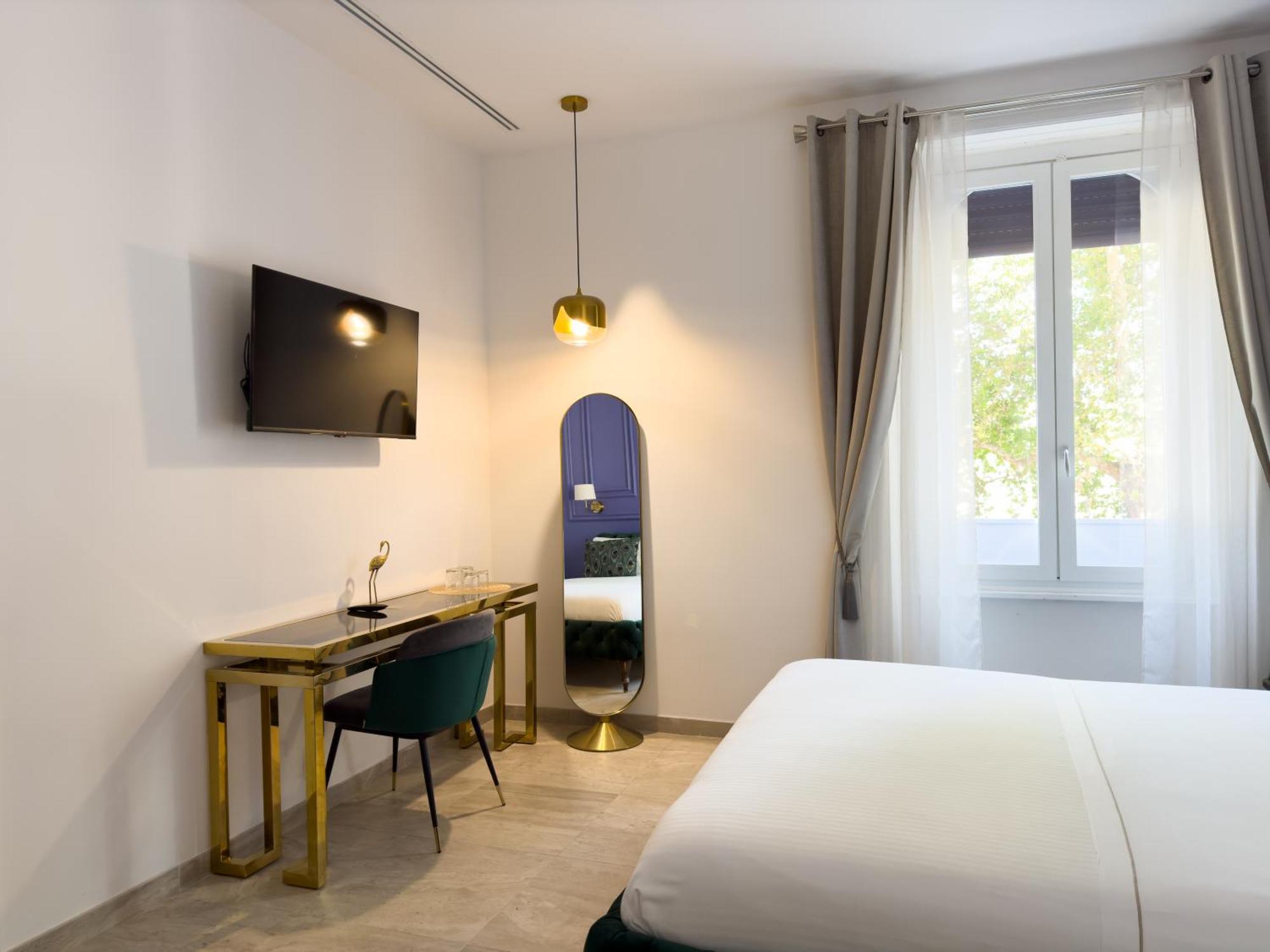 Alto Guest house *