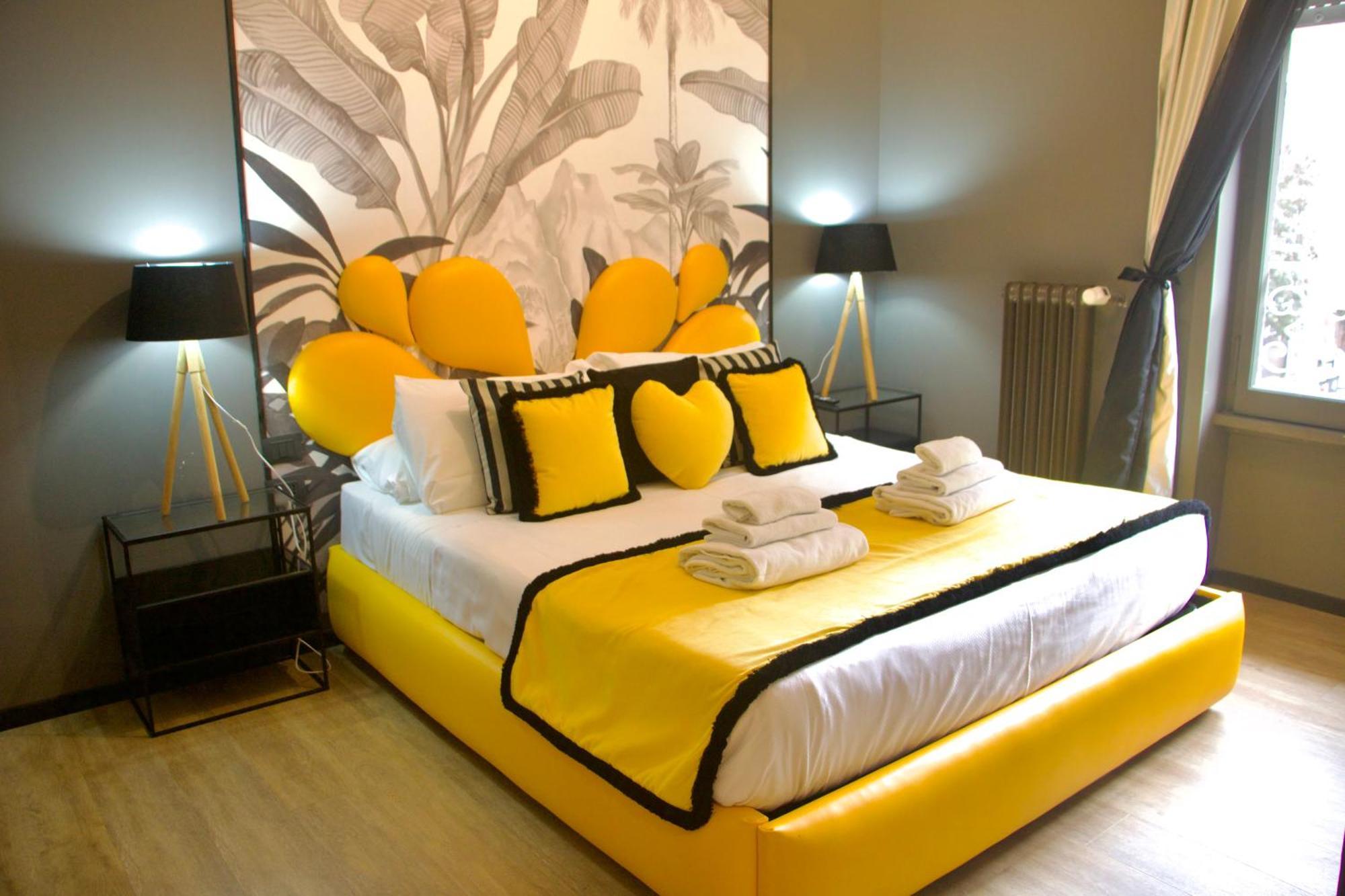 Guest house Xcross *