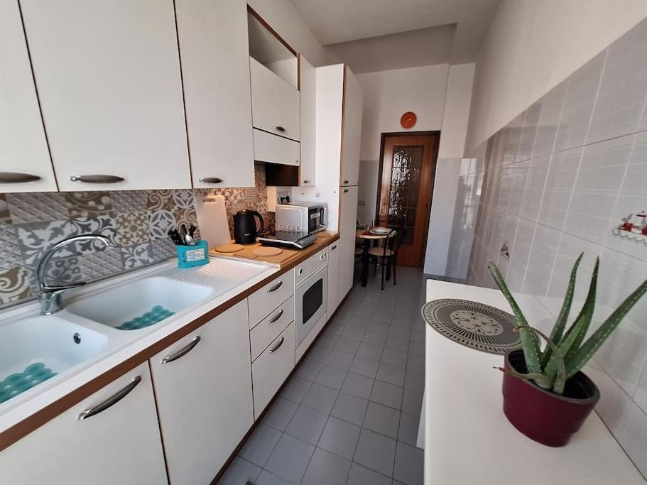 Caprara Metro Cornelia Apartment *