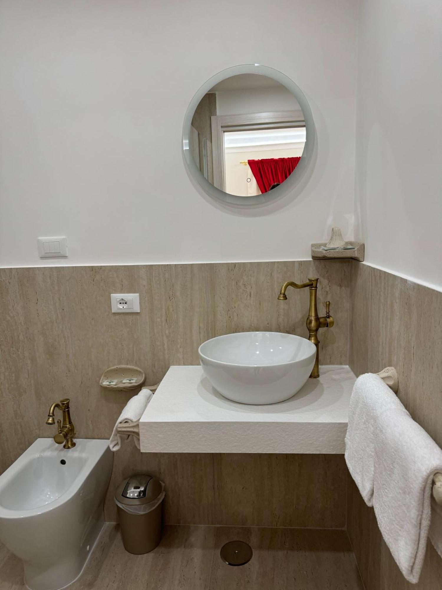 Jacuzzi Vatican Museum Guest house *