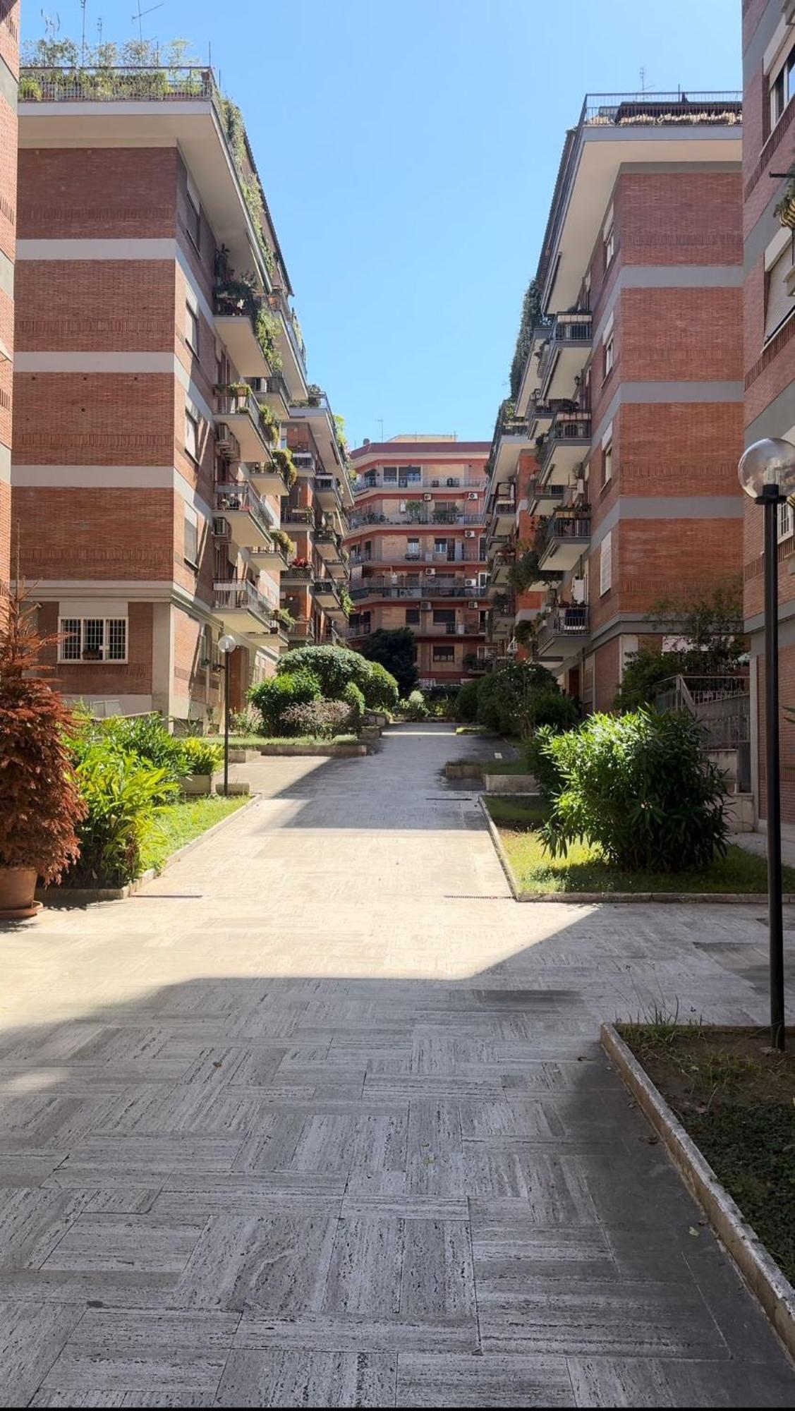 Casa Gaja, La Casa Vicino Pamphili Rome