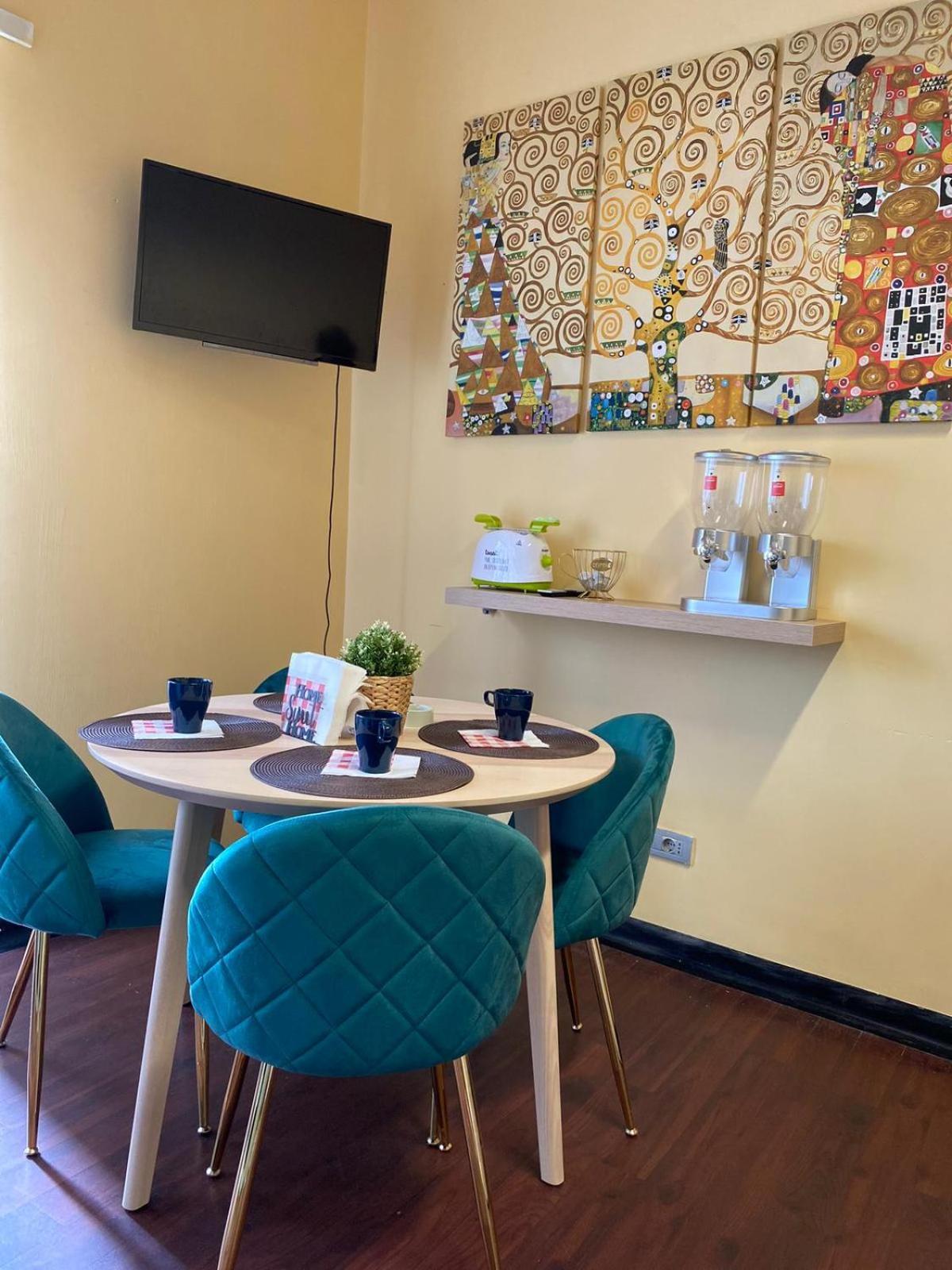 Dr House Luxury Apartment Rome