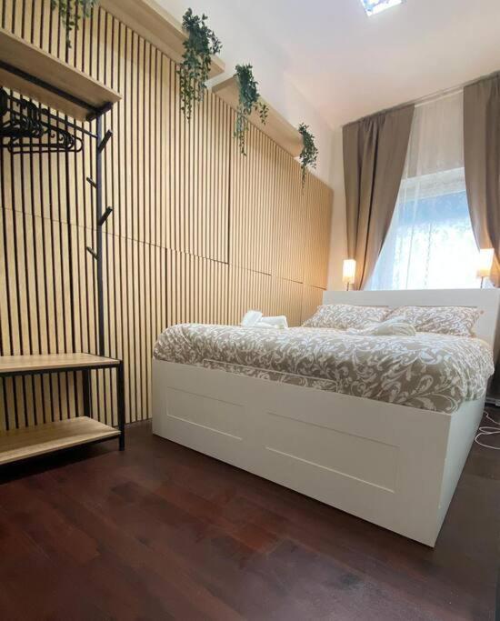 Dr House Luxury * Rome