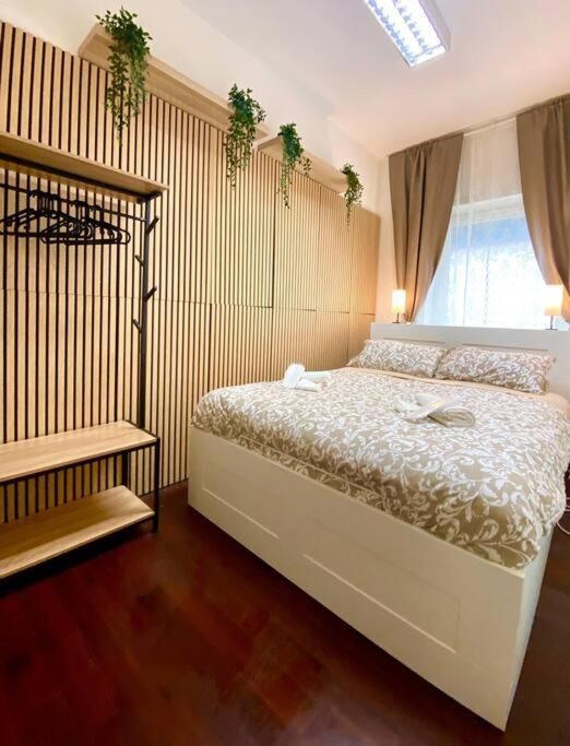 Dr House Luxury Apartment Rome