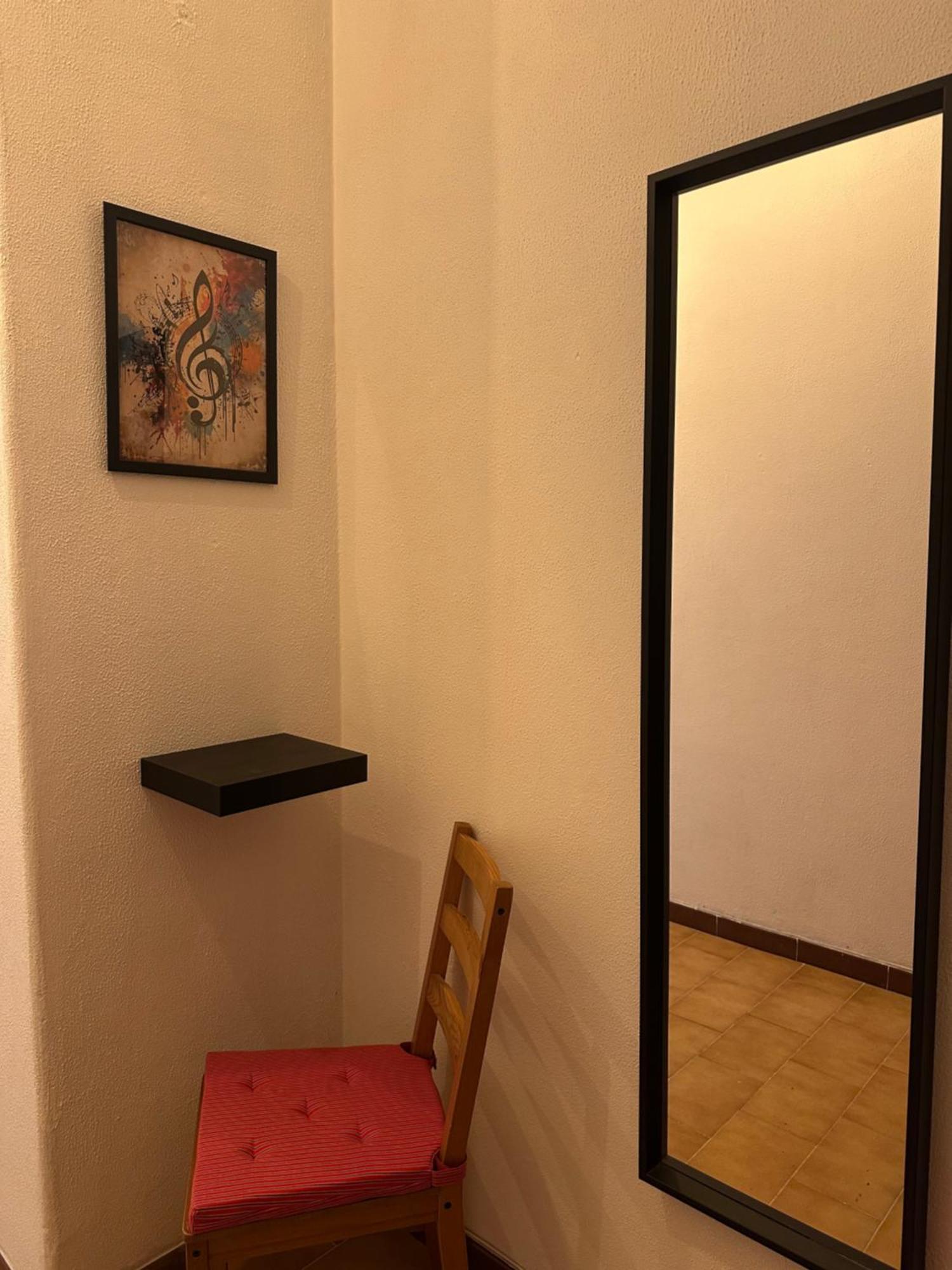 Appia Apartment *
