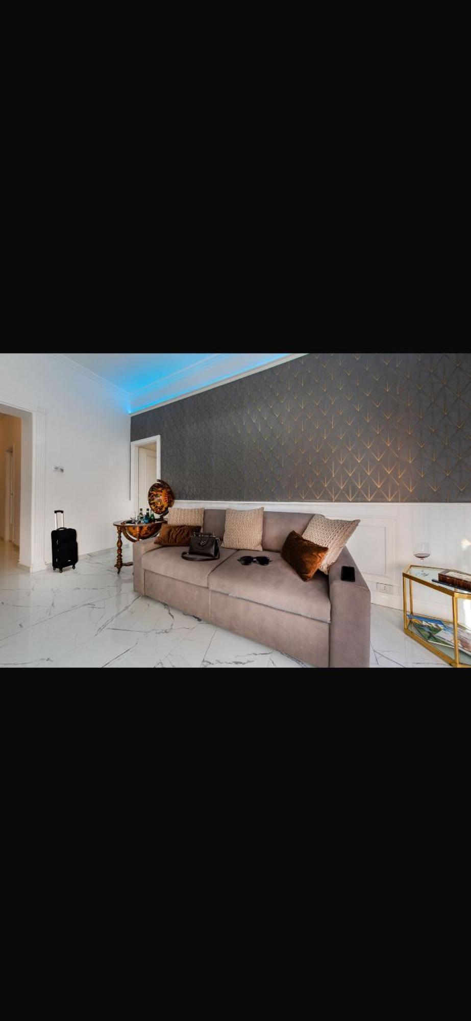 Daphne Guest house