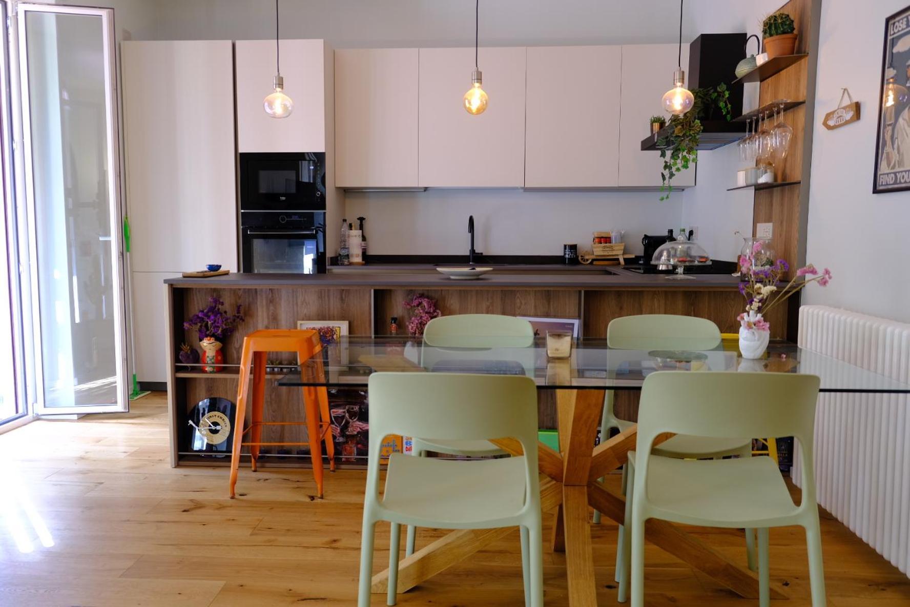 Leopardis Apartment