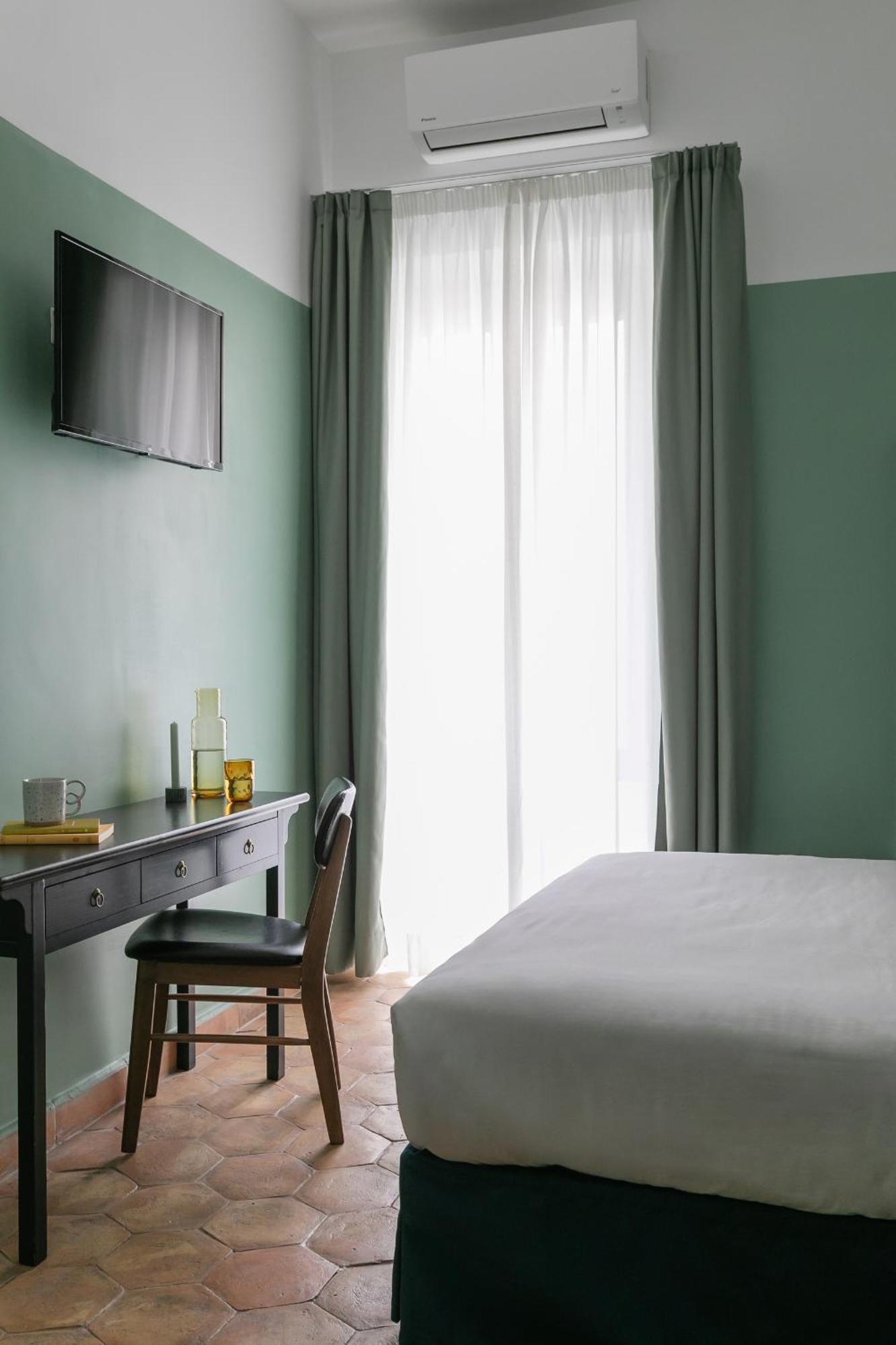 Bed & Breakfast Unounotto Rome