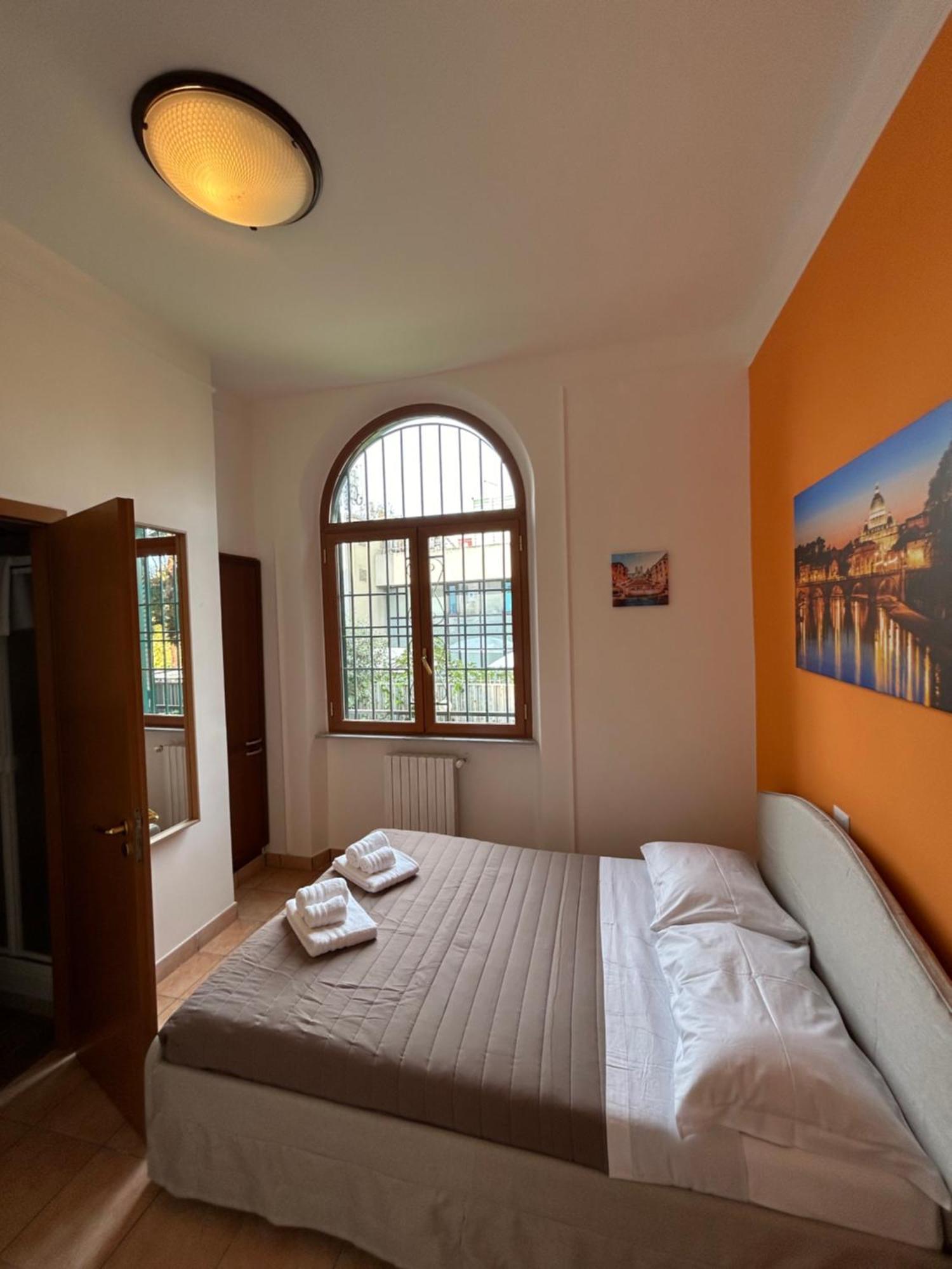 Lux Of The Vatican Aparthotel *