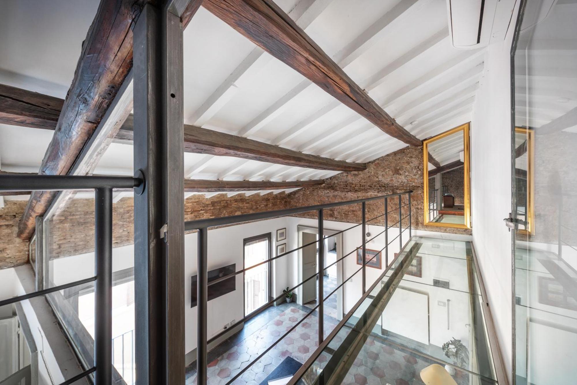The Charming Attic - Piazza Di Spagna Area Appartamento