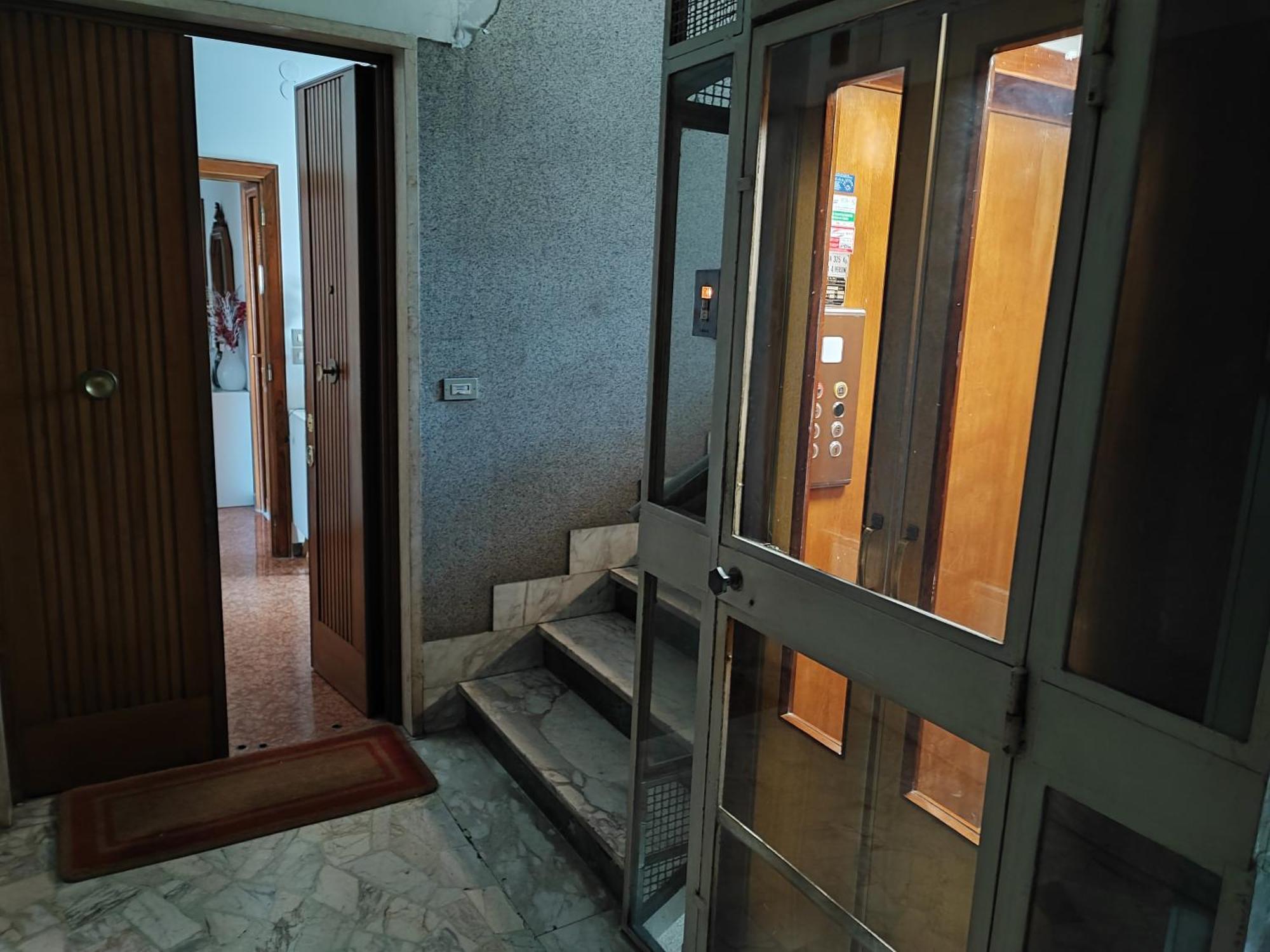 Il Cavaliere Dell'eur Guest house *