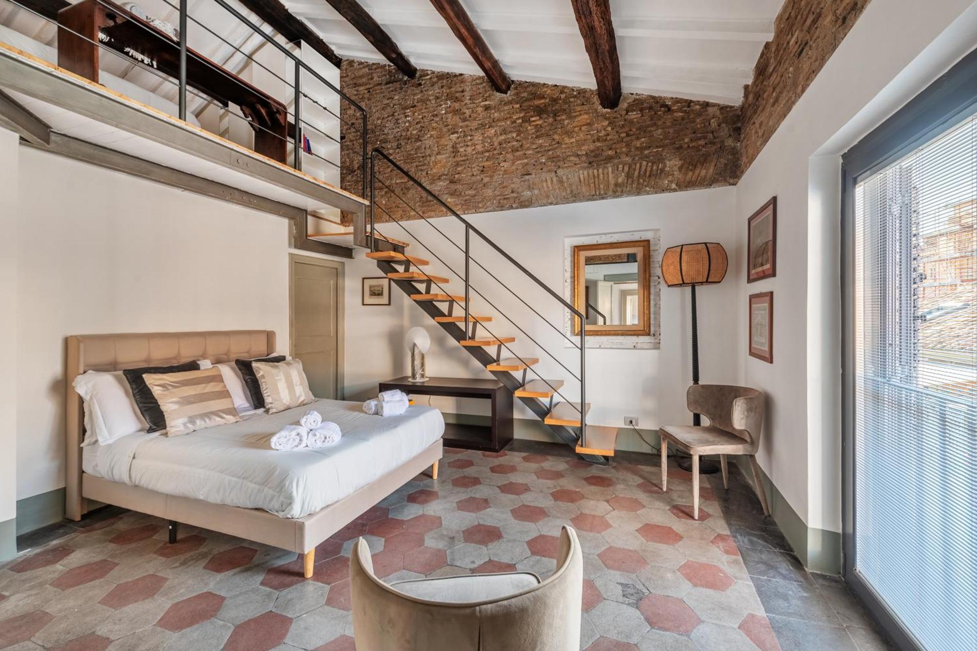 The Charming Attic - Piazza Di Spagna Area Appartamento