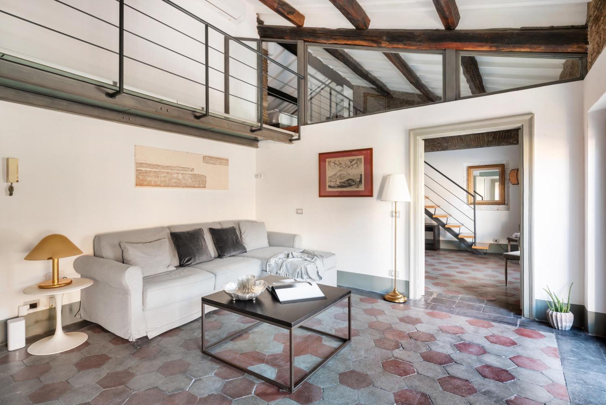The Charming Attic - Piazza Di Spagna Area Appartamento