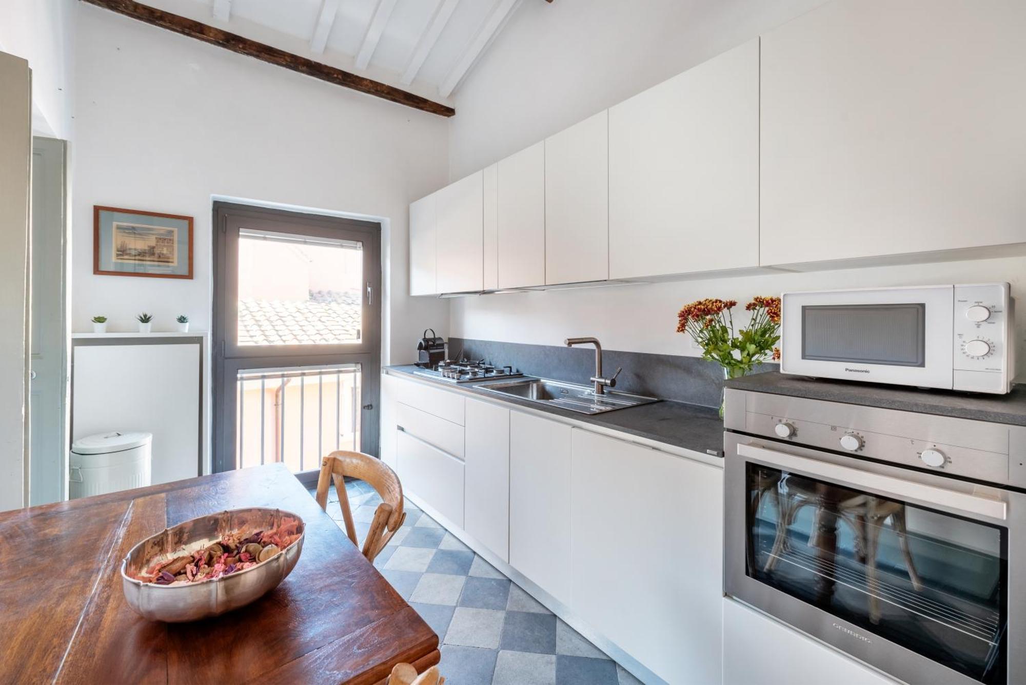 The Charming Attic - Piazza Di Spagna Area *