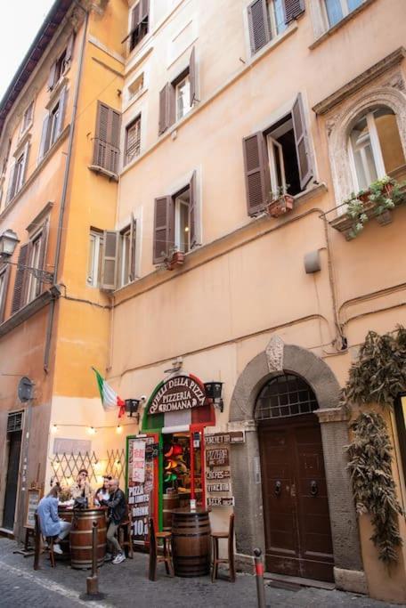 Stelletta * Rome