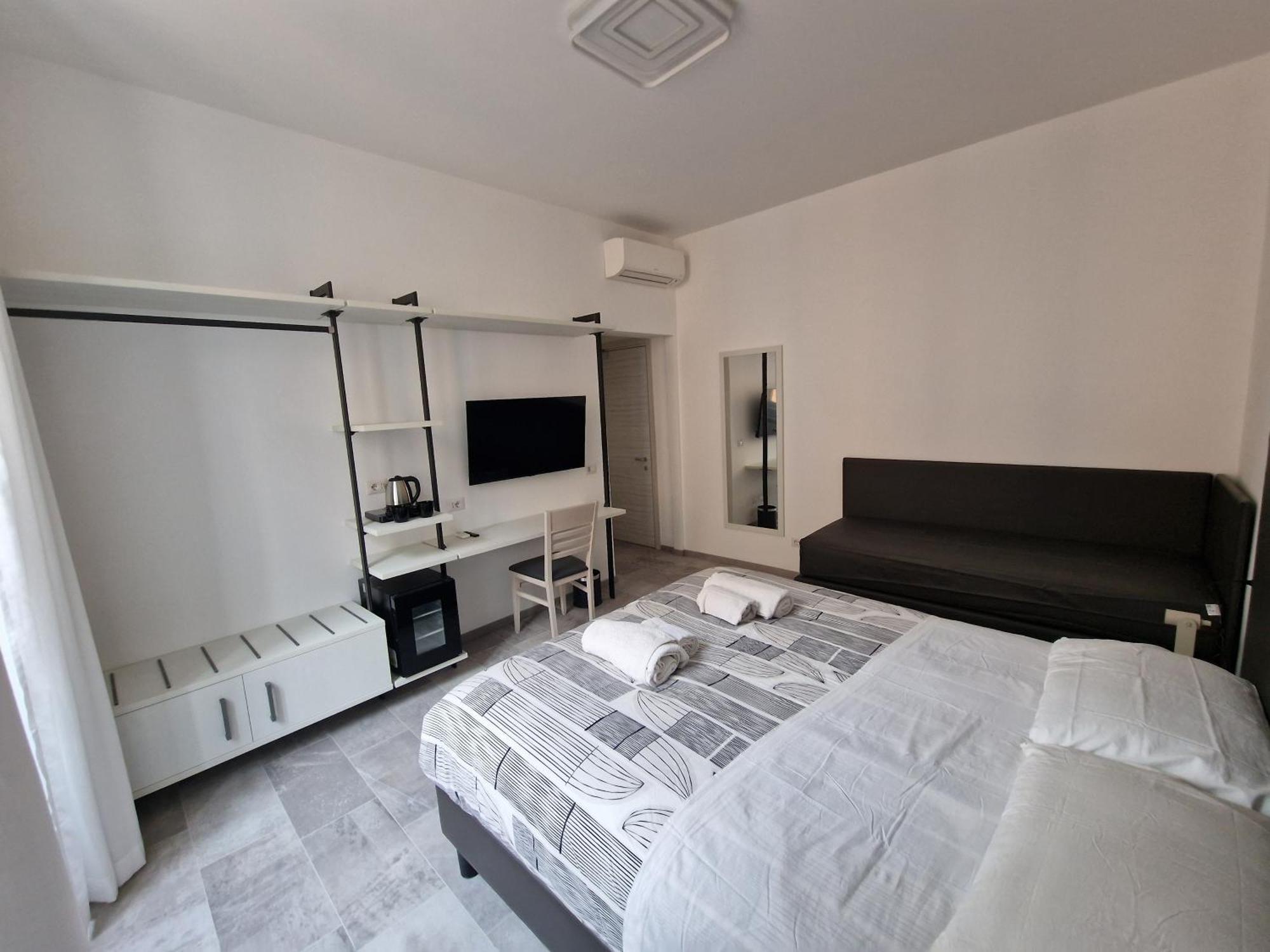 Relux Pretoria * Rome