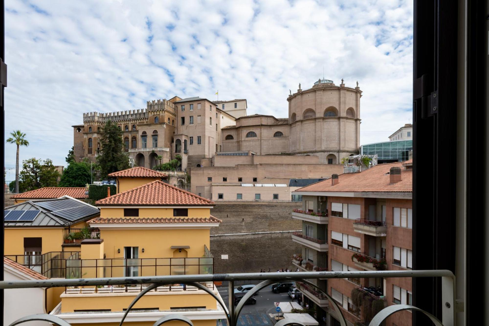 Sistine Chapel View Check-in From 3 Pm To 10 Pm Bed & Breakfast *