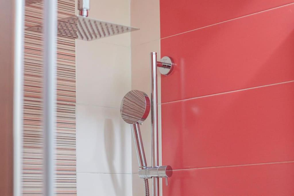 Elegant And Cozy Flat With Study - Trastevere Apartment Rome