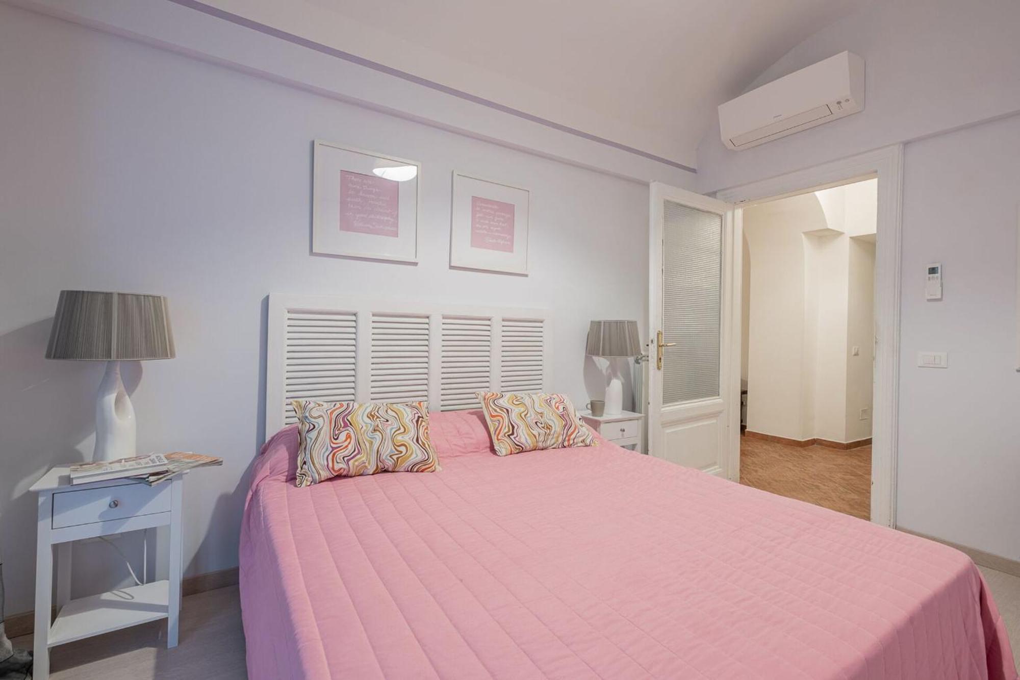 In Via Merulana By Halldis Apartment