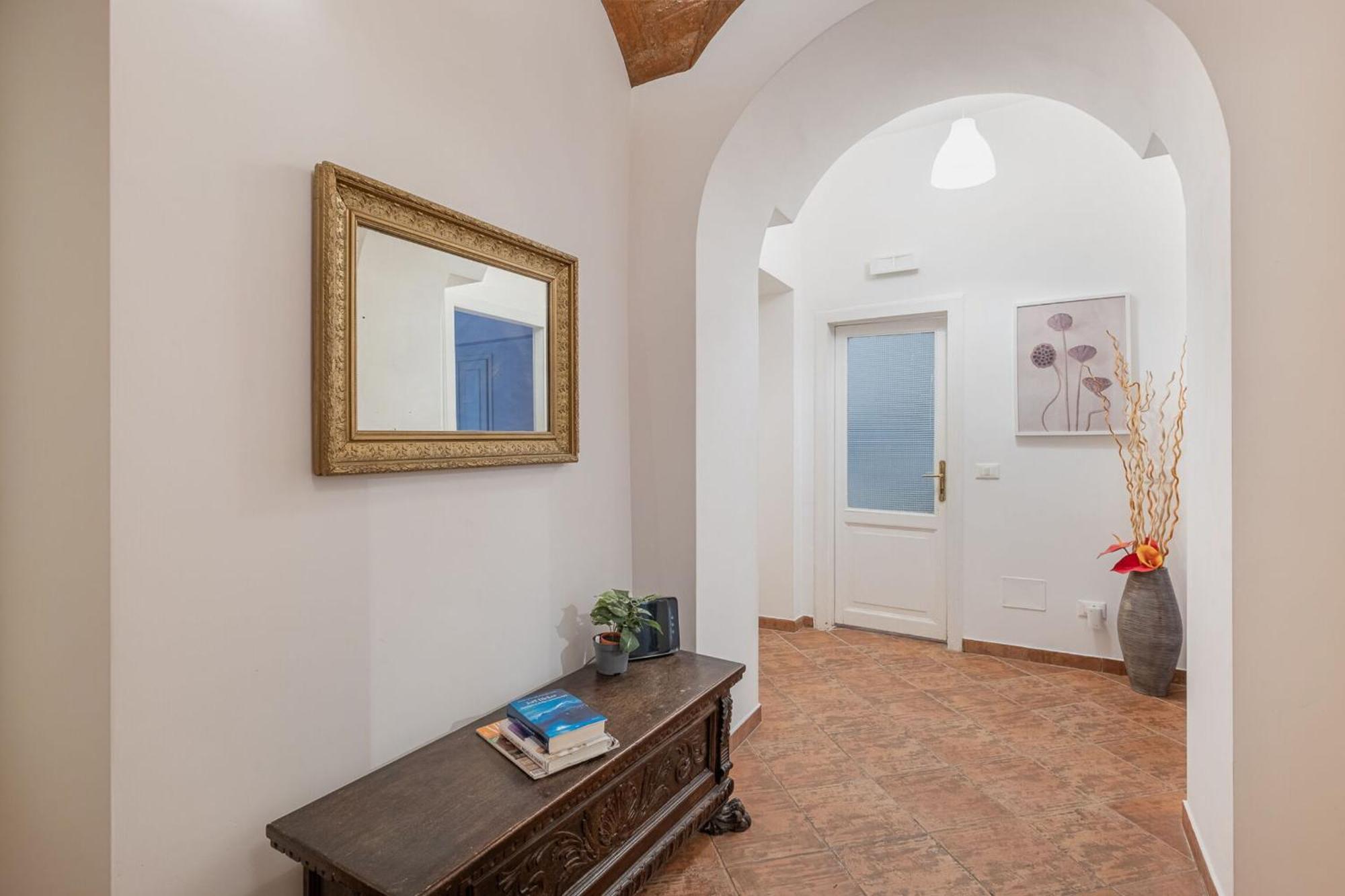 In Via Merulana By Halldis Apartment