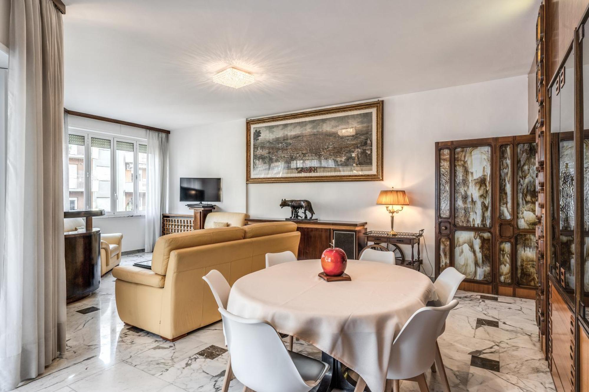 Vatican Museums Terrace Apartment Rome
