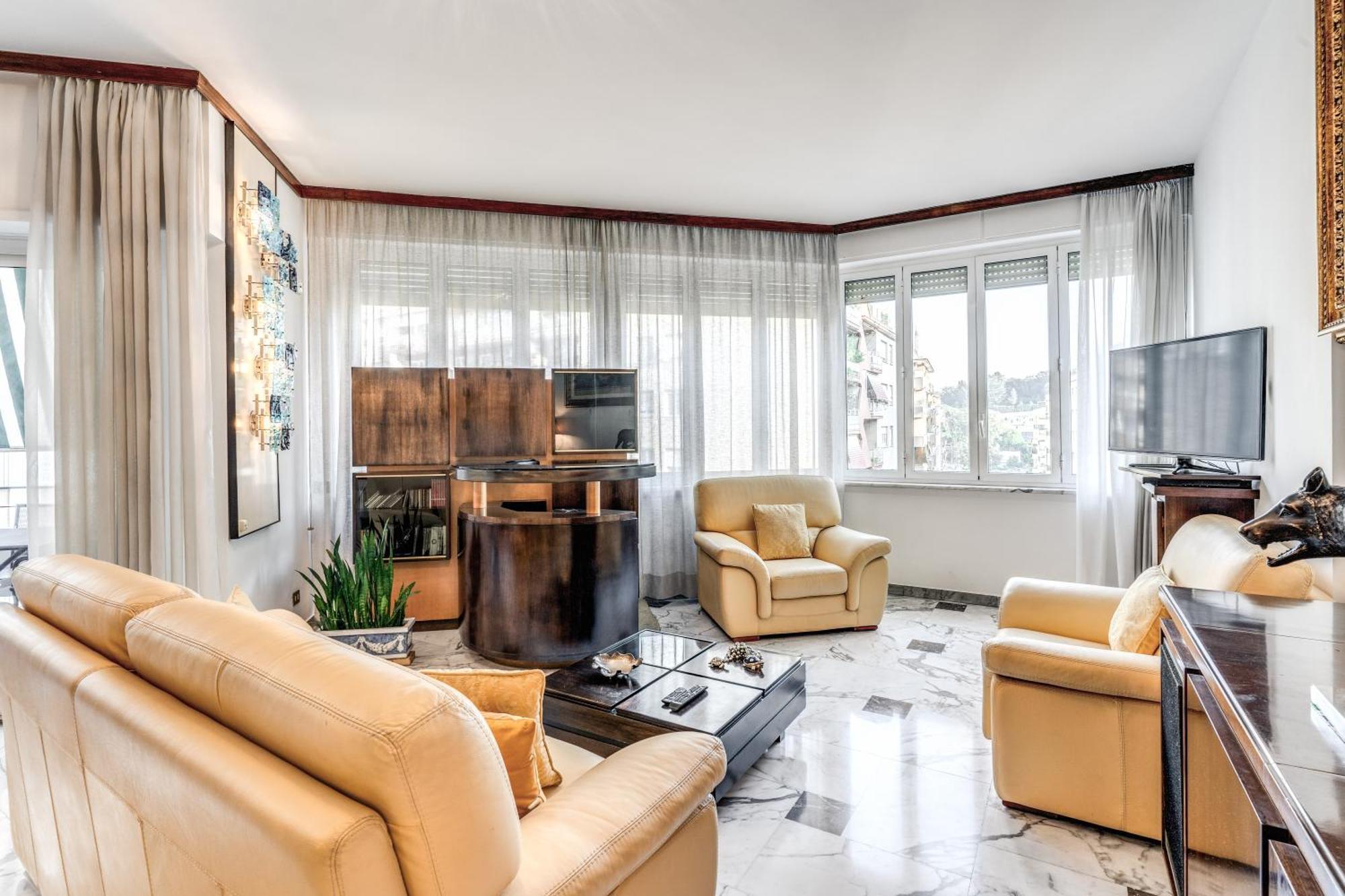 Vatican Museums Terrace Apartment
