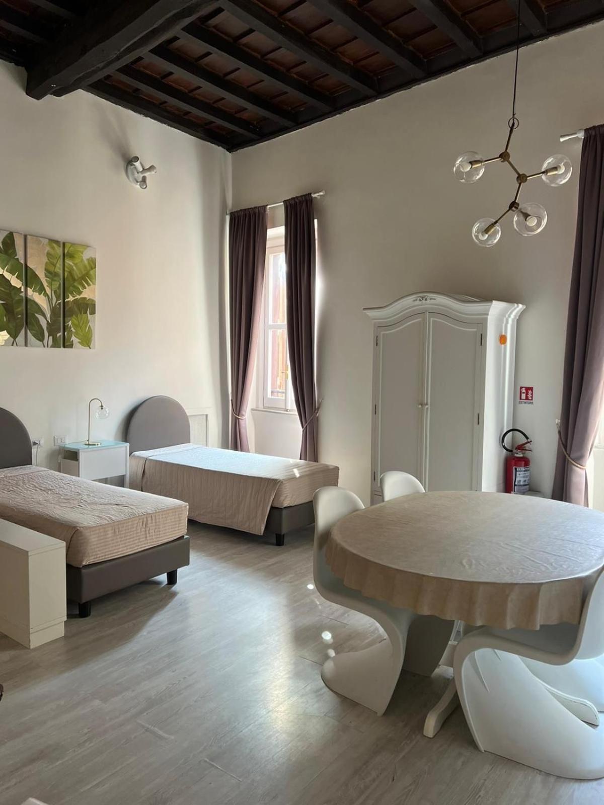 Cappuccini House * Rome