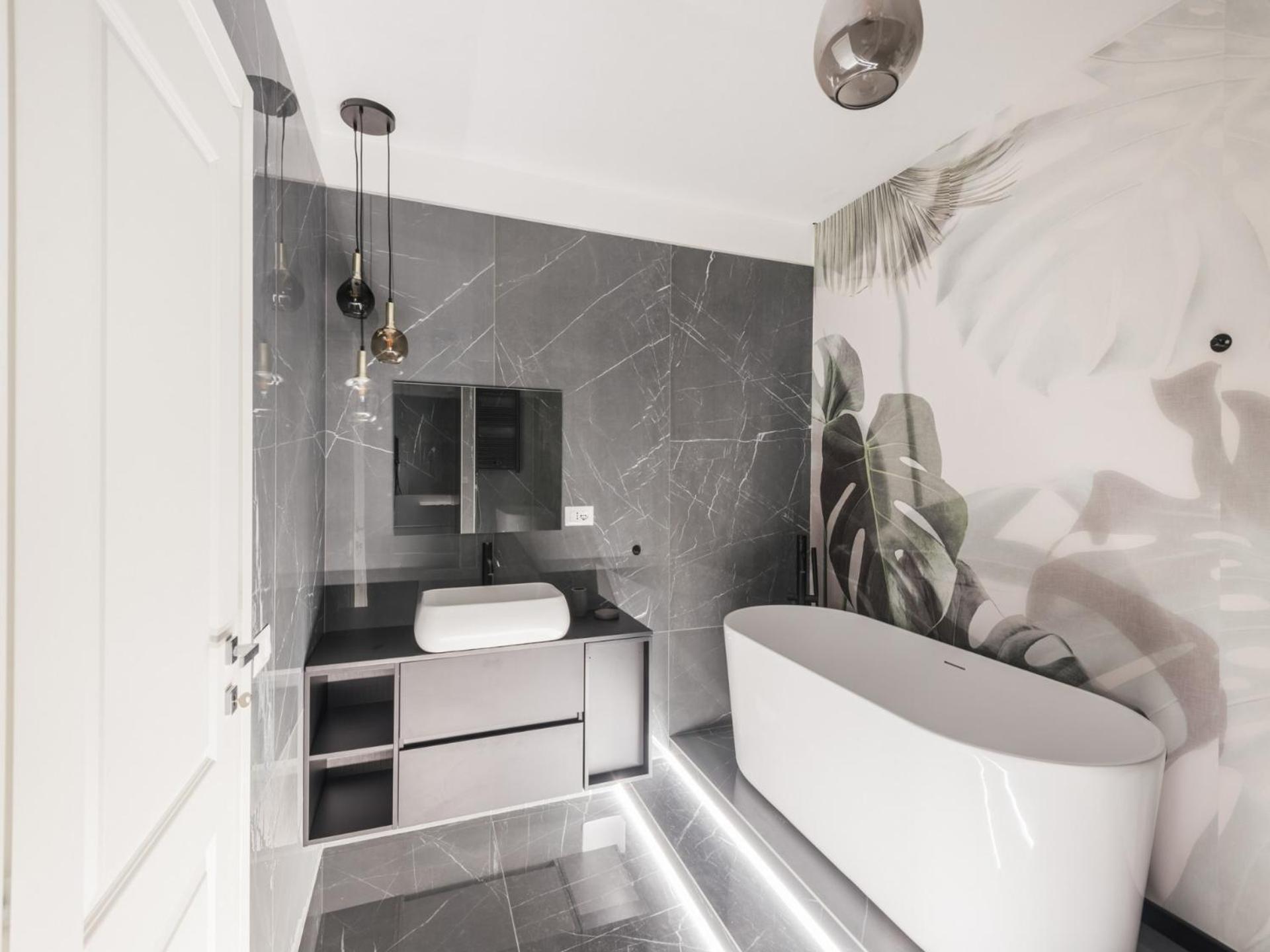 The Rent - Charming Two-bedroom Near The Vatican Apartment Rome