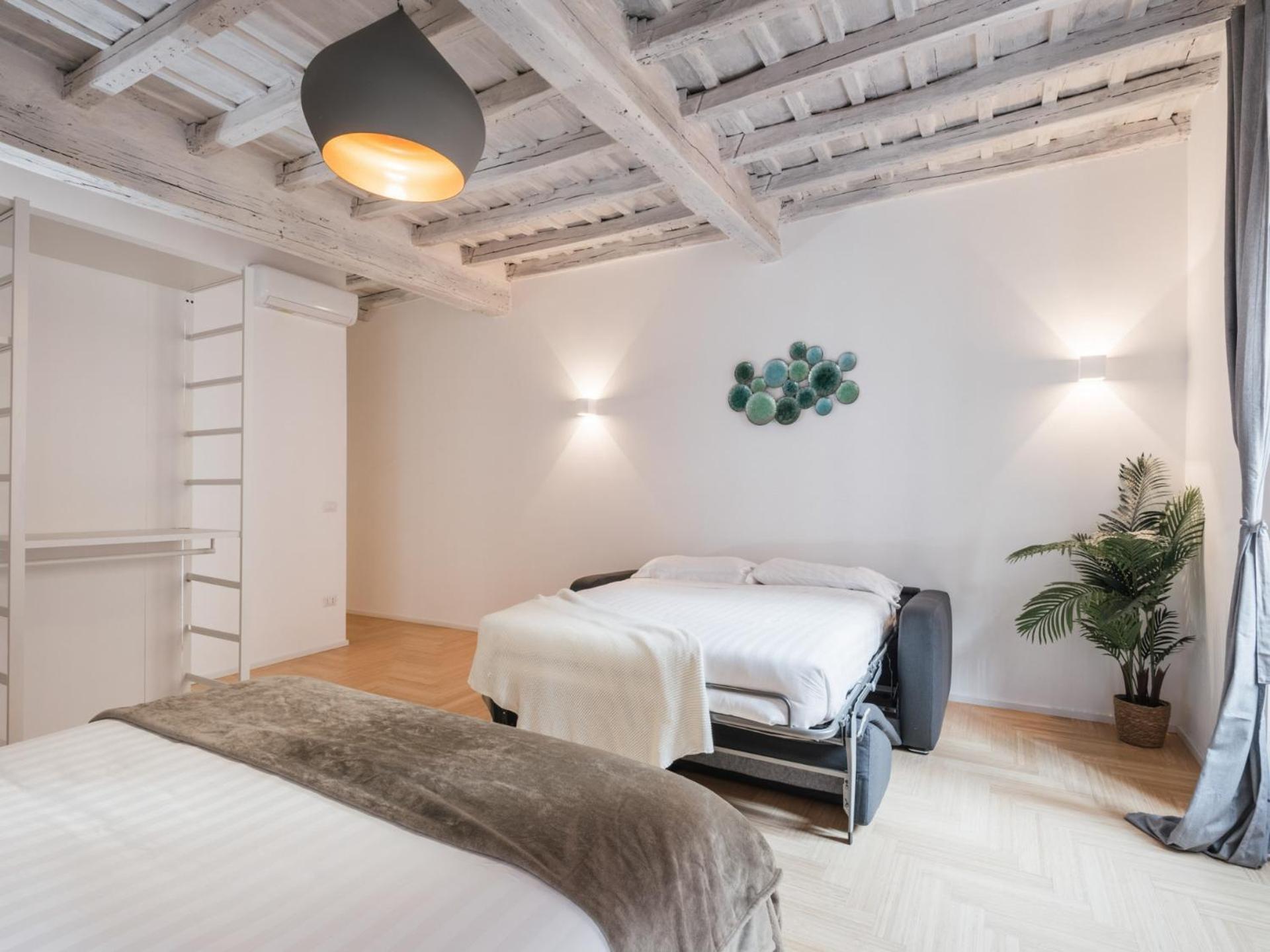 Apartment The Rent - Charming Two-bedroom Near The Vatican *