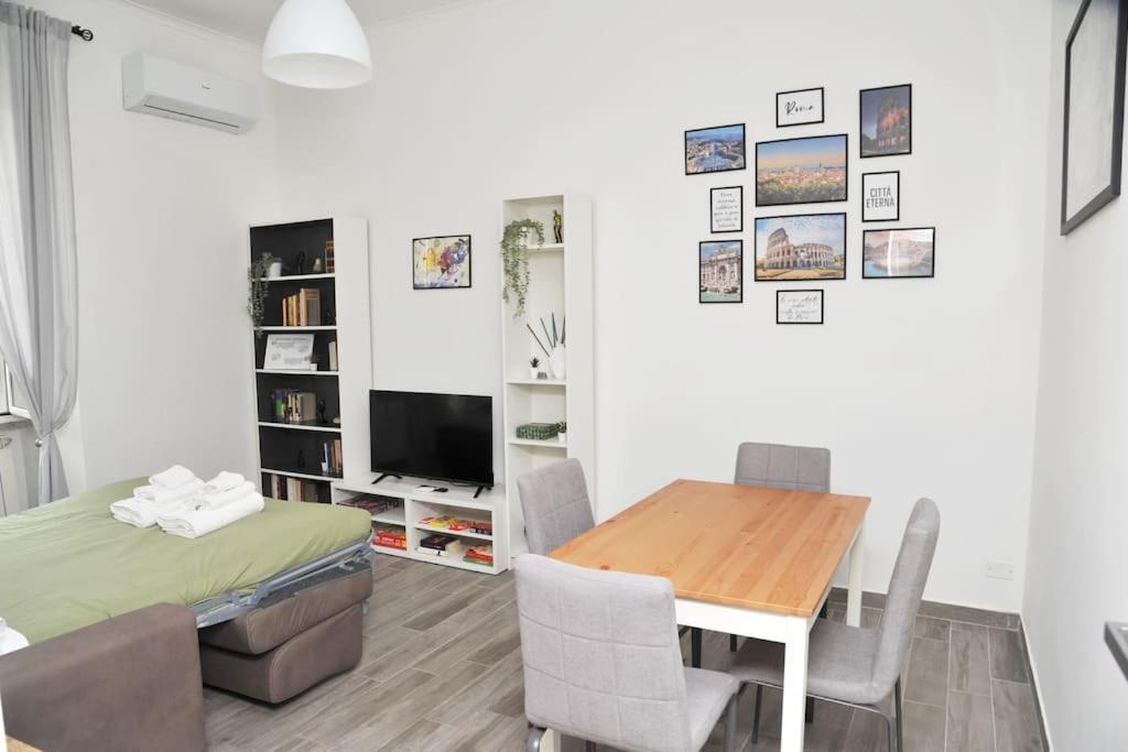 Apartment Casafrodite - San Saba - Rome