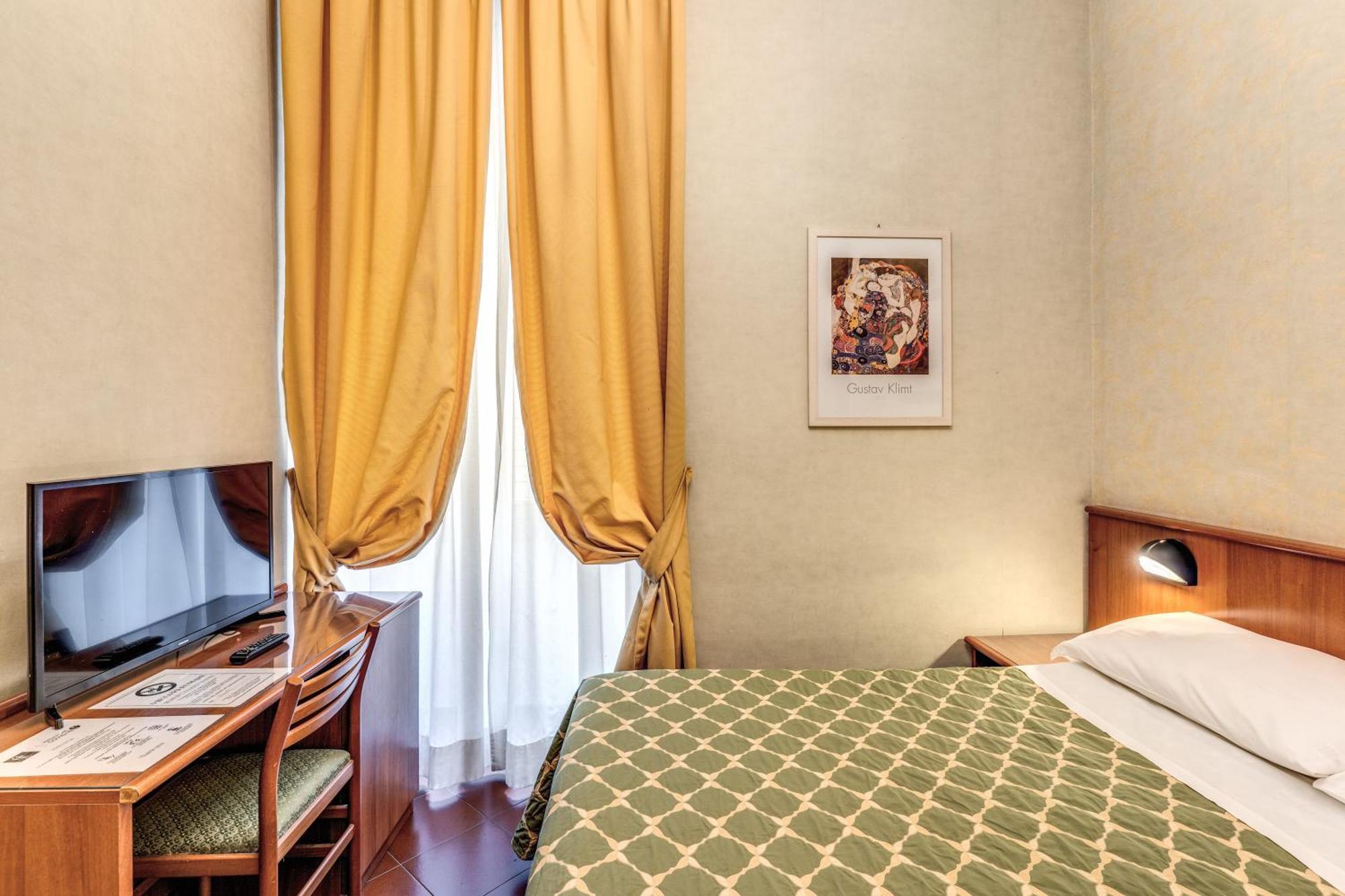 Hotel Corona Hotel Rome
