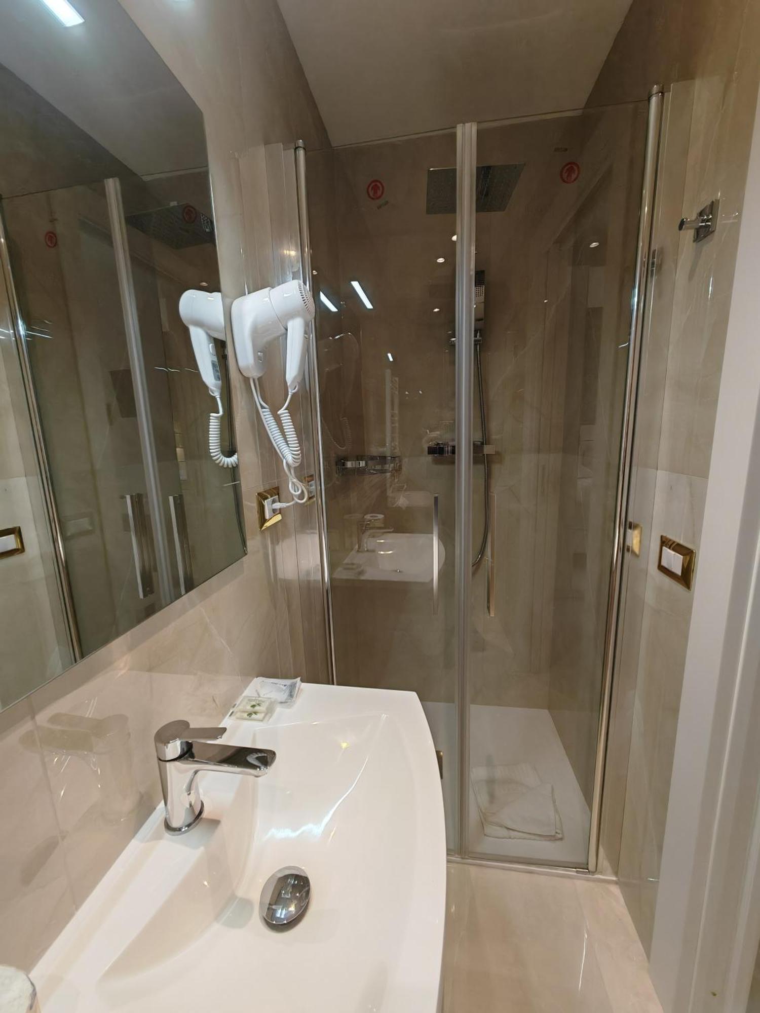 Perfect! Vatican Location Guest house