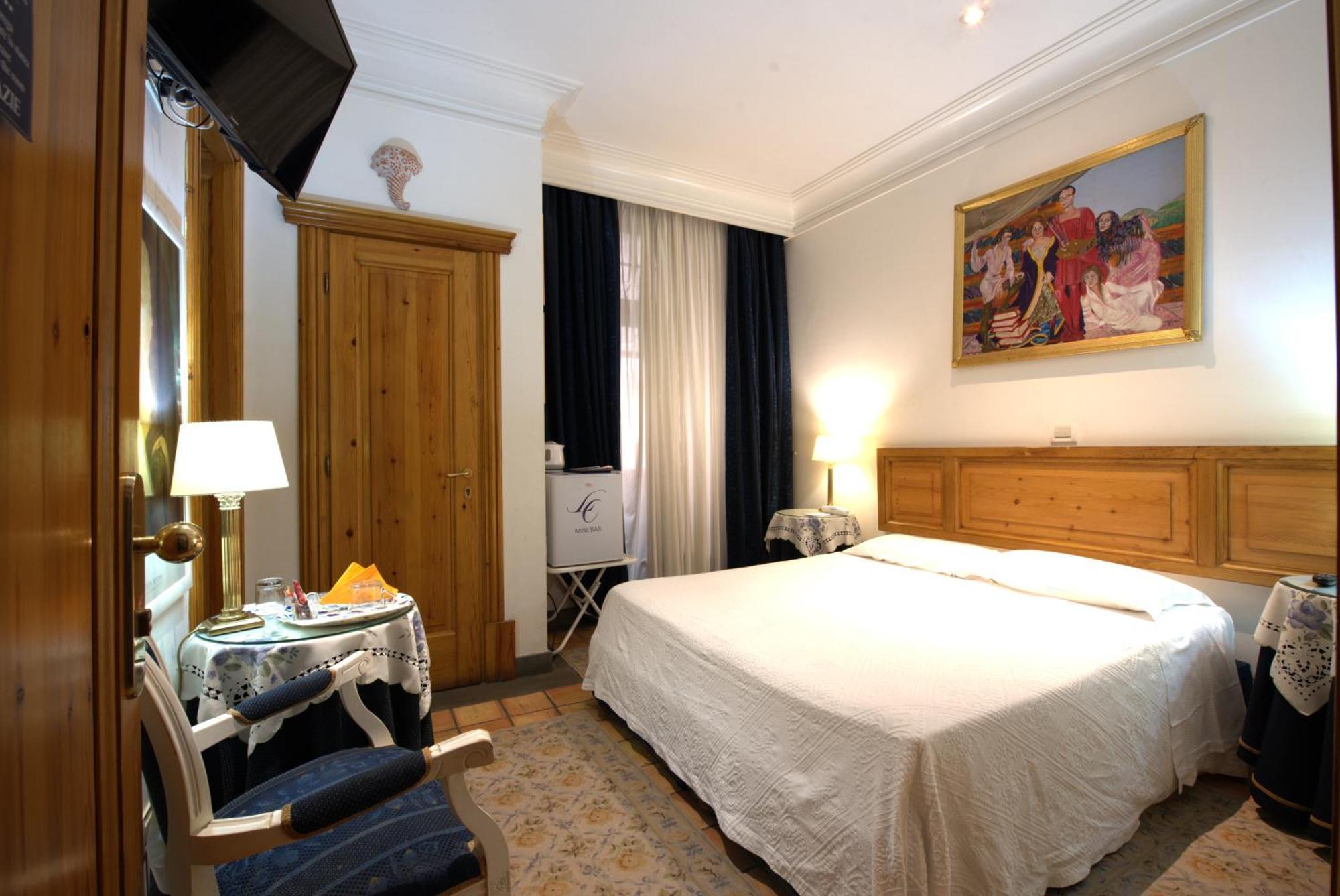 Cairoli Hotel 4*