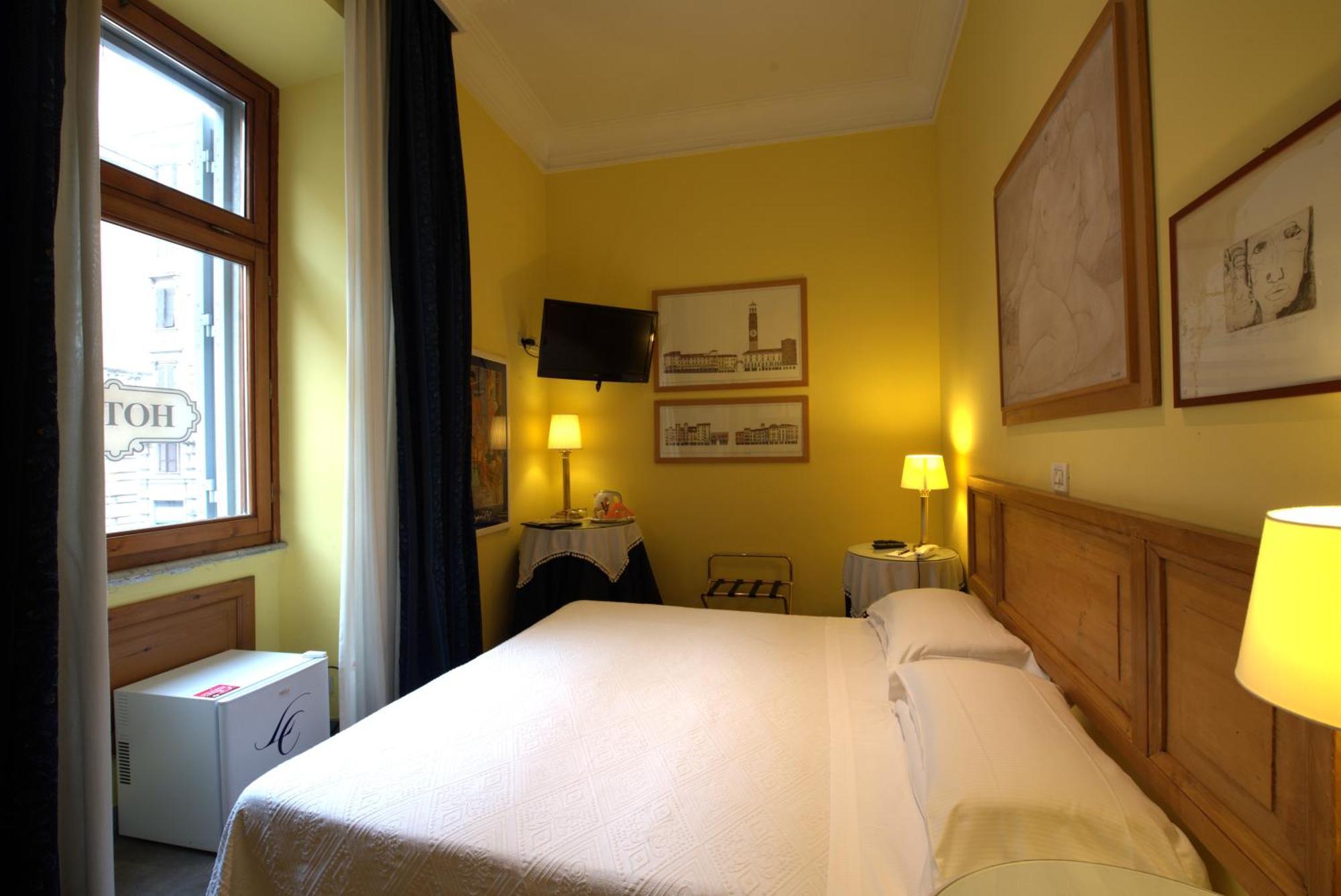 Cairoli Hotel 4*