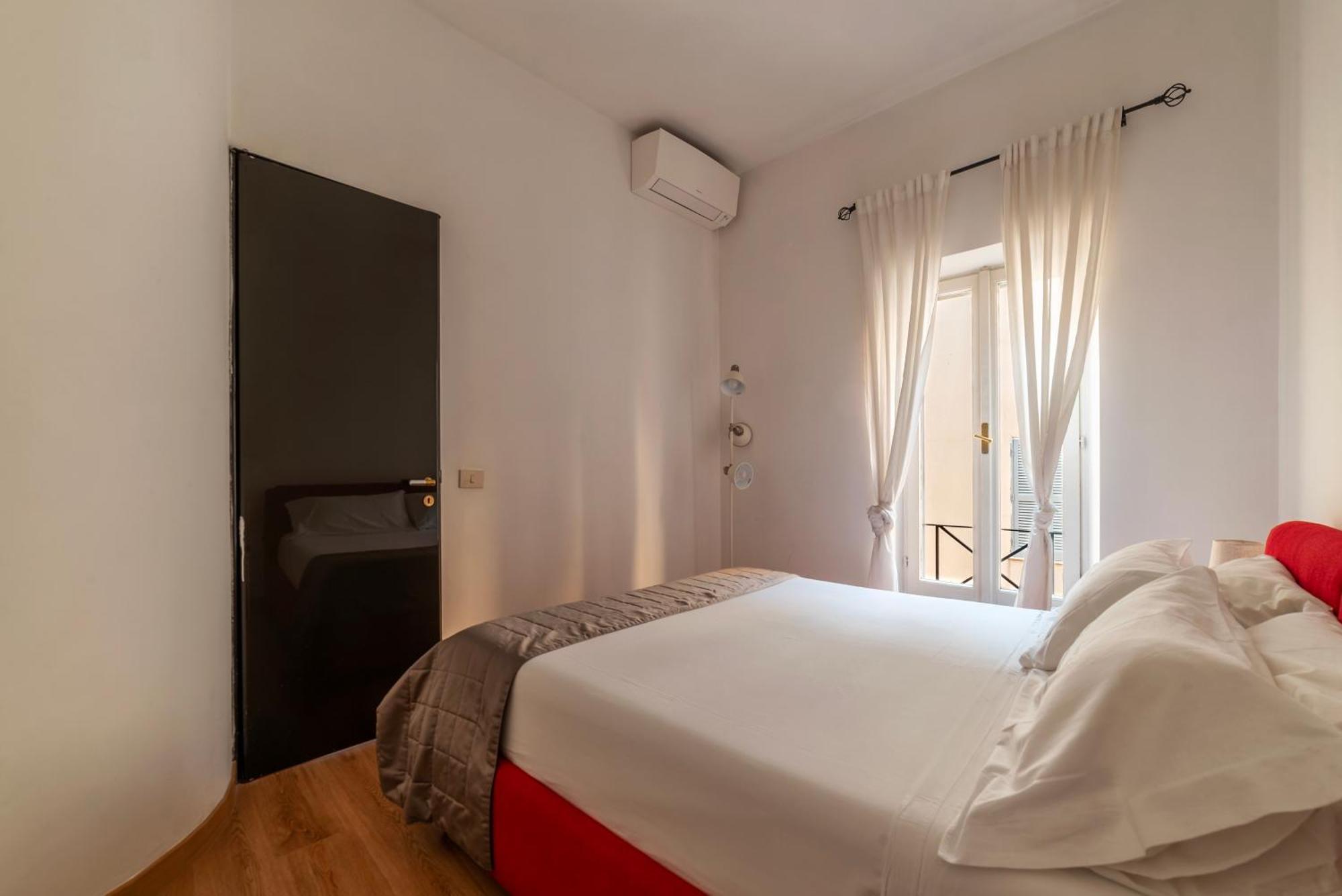 Appartamento Via Del Pie Di Marmo Private