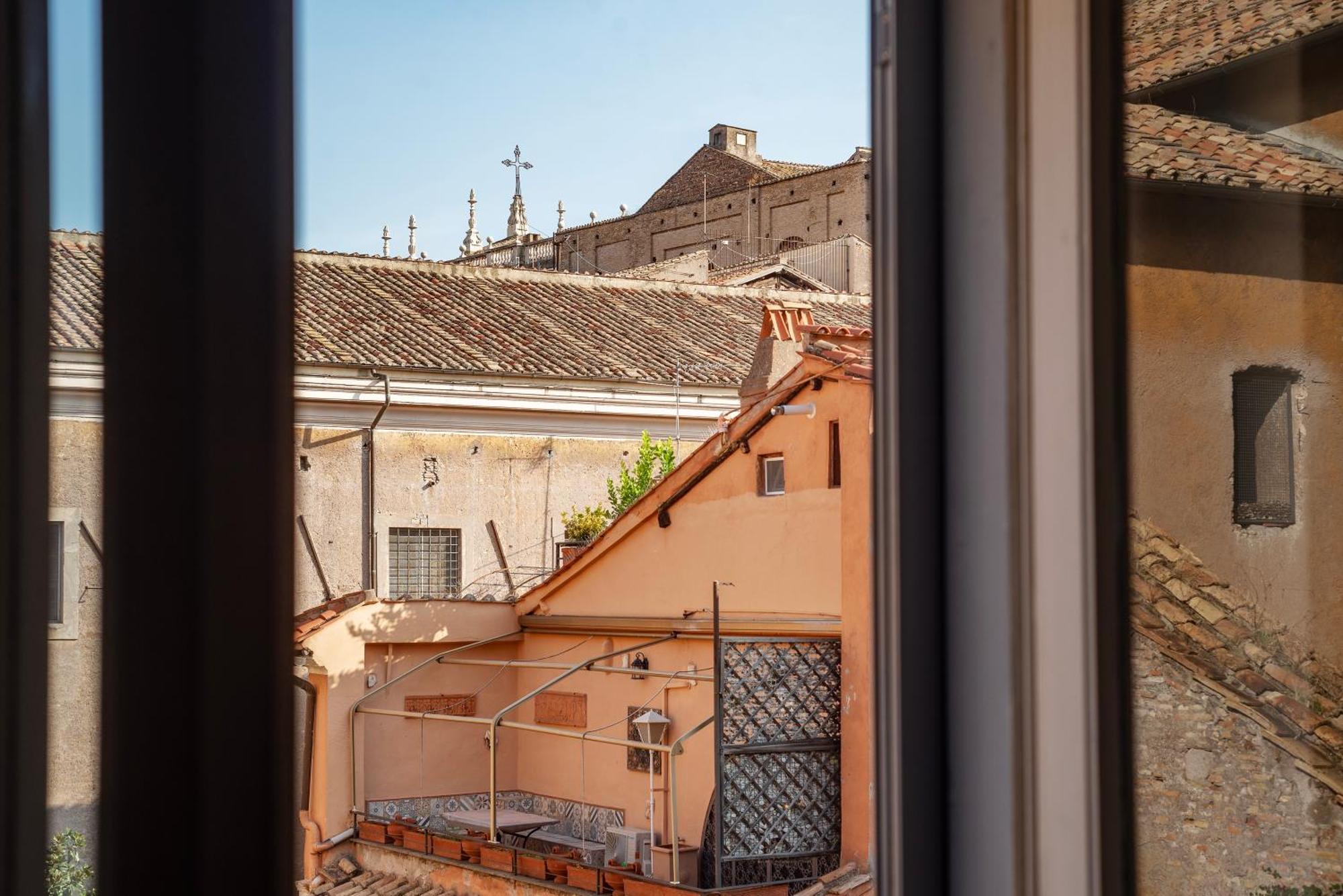 Via Del Pie Di Marmo Private Roma