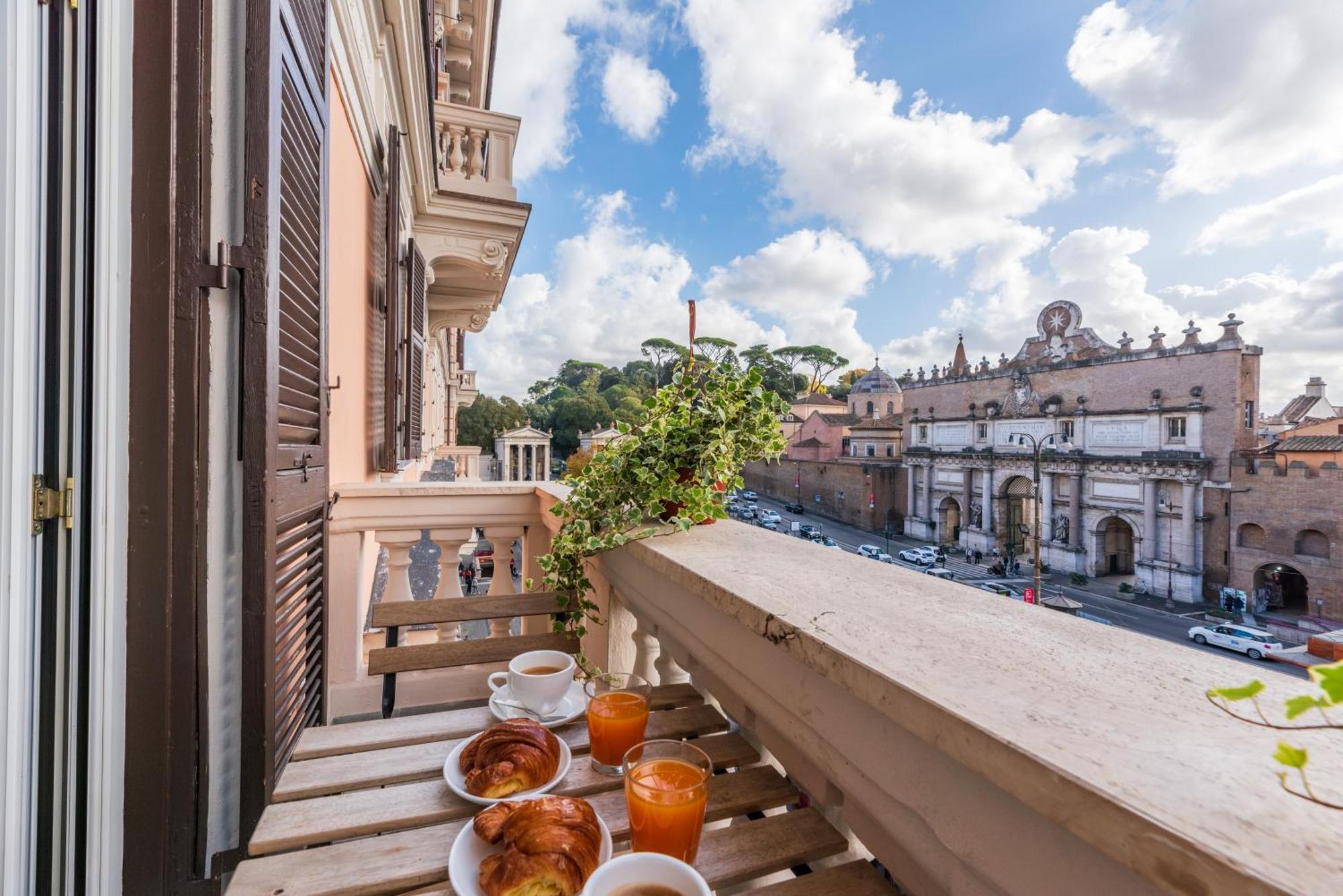 Plaza Suites, Luxury Collection Guest house