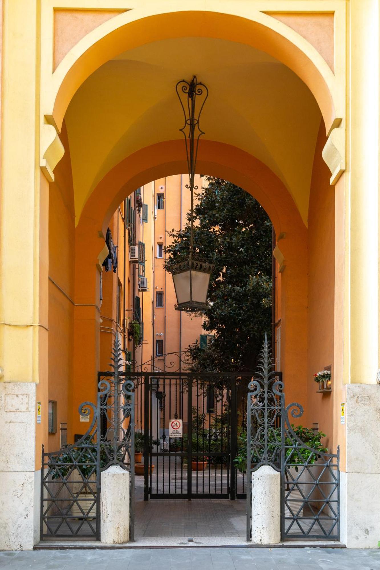 Apartment Maison Doria Vaticano